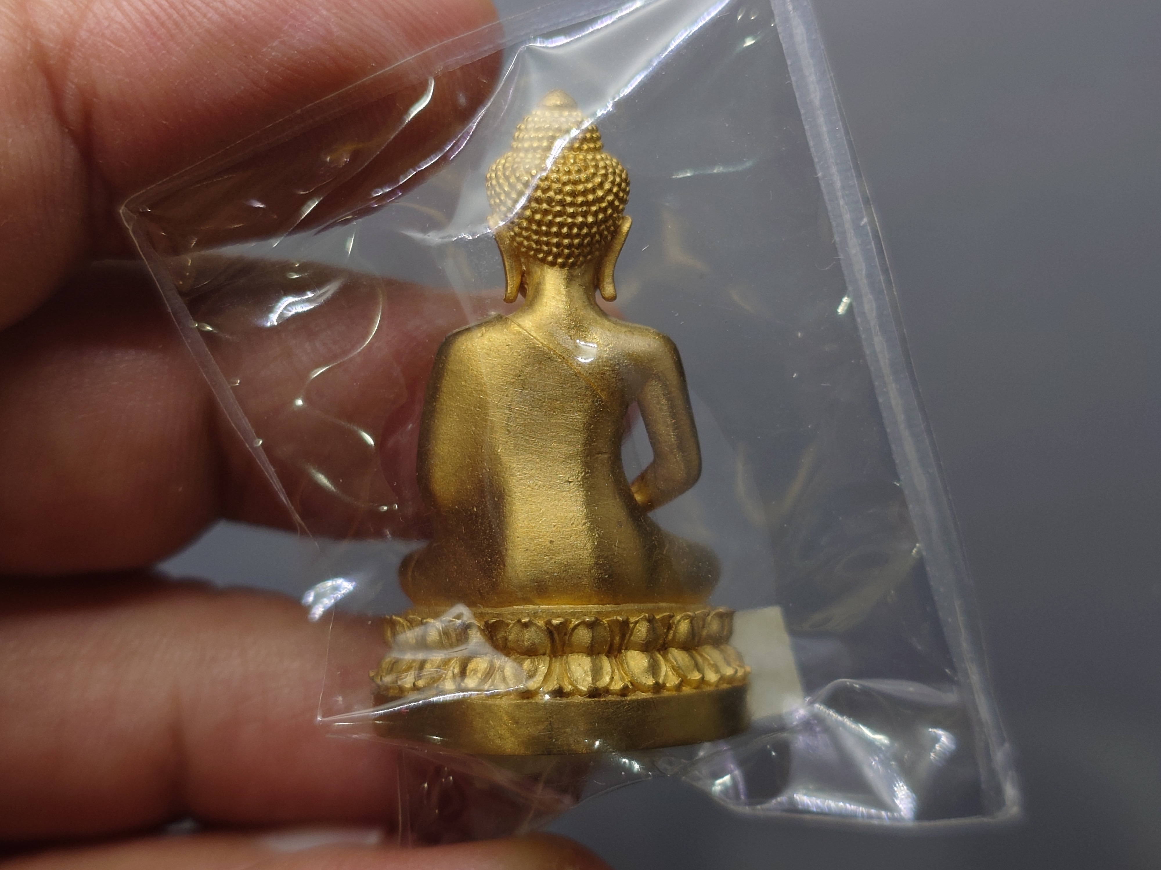 พระนิรันตราย สำนักงานตำรวจแห่งชาติ เนื้อสัมฤทธิ์ (สำหรับประชาชนทั่วไป) ปลุกเษก ณ วัดบวรนิเวศวิหาร ปี2555 พร้อมใบเซอร์ กล่องเดิม