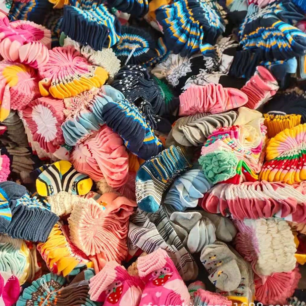 MUISUNGSHOP สินค้าโล๊ะสต๊อก ค้างโกดัง หลุด QC ถุงเท้าเด็กทรง boat sock คละลายถูกที่สุด เลือกลายไม่ได้ ขายส่ง