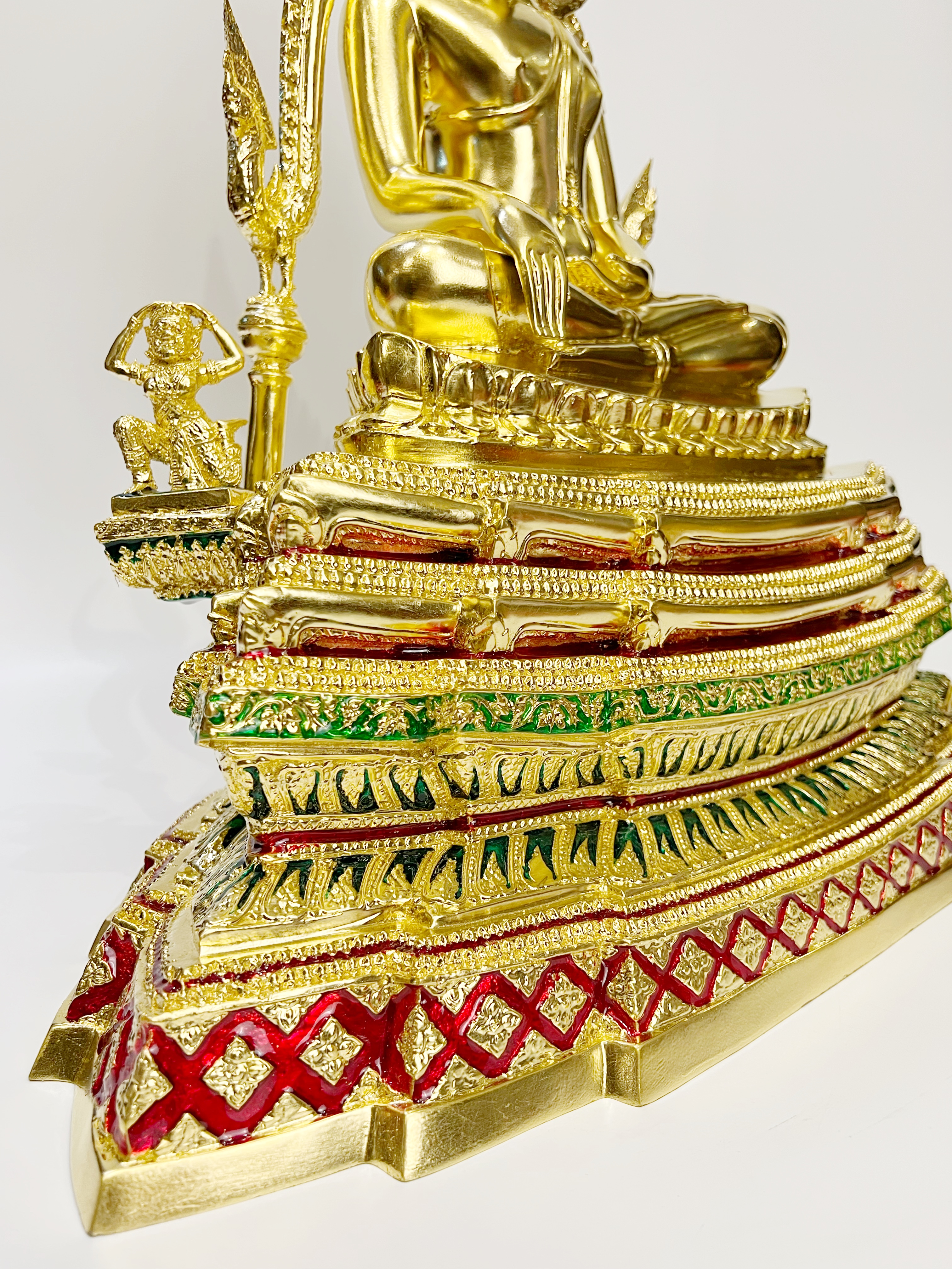รูปหล่อพระพุทธชินราช ฐานสูง หน้าตัก 9 นิ้ว