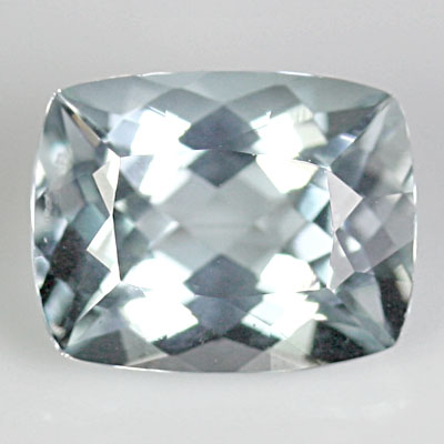 อความารีน (Aquamarine) 1.83 กะรัต สีฟ้าอ่อนน้ำทะเล รูปคูชั่น เจียระไนดี