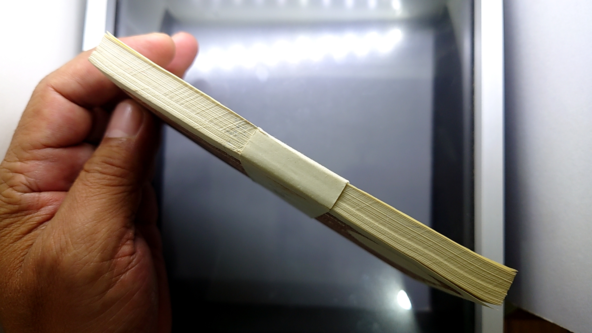 ธนบัตร 10 บาท (ยกแหนบ 100 ใบ เรียงเบอร์) แบบ 9 รุ่น 5 สมัยรัชกาลที่9 ปี 2500 ไม่ผ่านใช้งาน