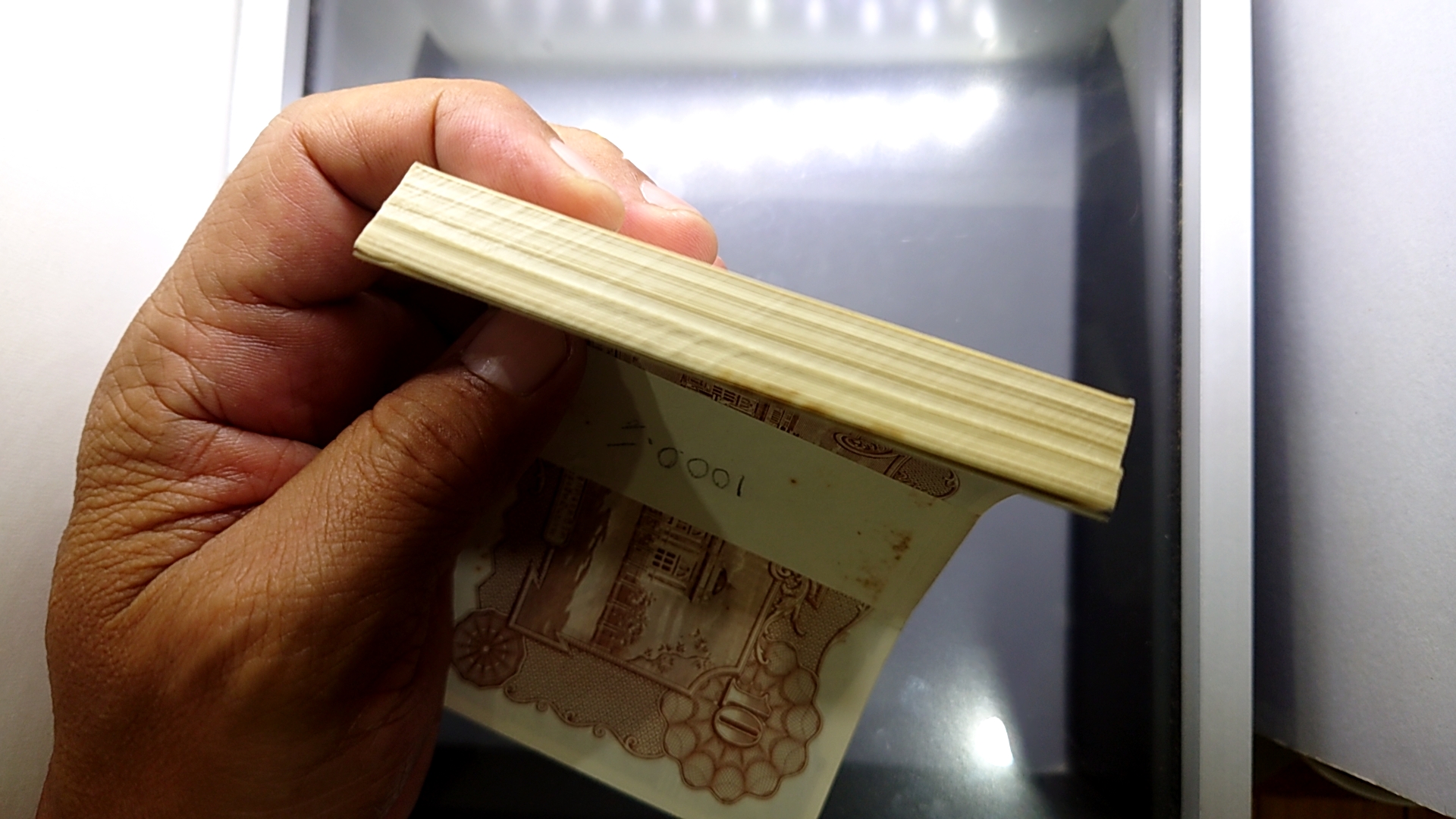 ธนบัตร 10 บาท (ยกแหนบ 100 ใบ เรียงเบอร์) แบบ 9 รุ่น 5 สมัยรัชกาลที่9 ปี 2500 ไม่ผ่านใช้งาน