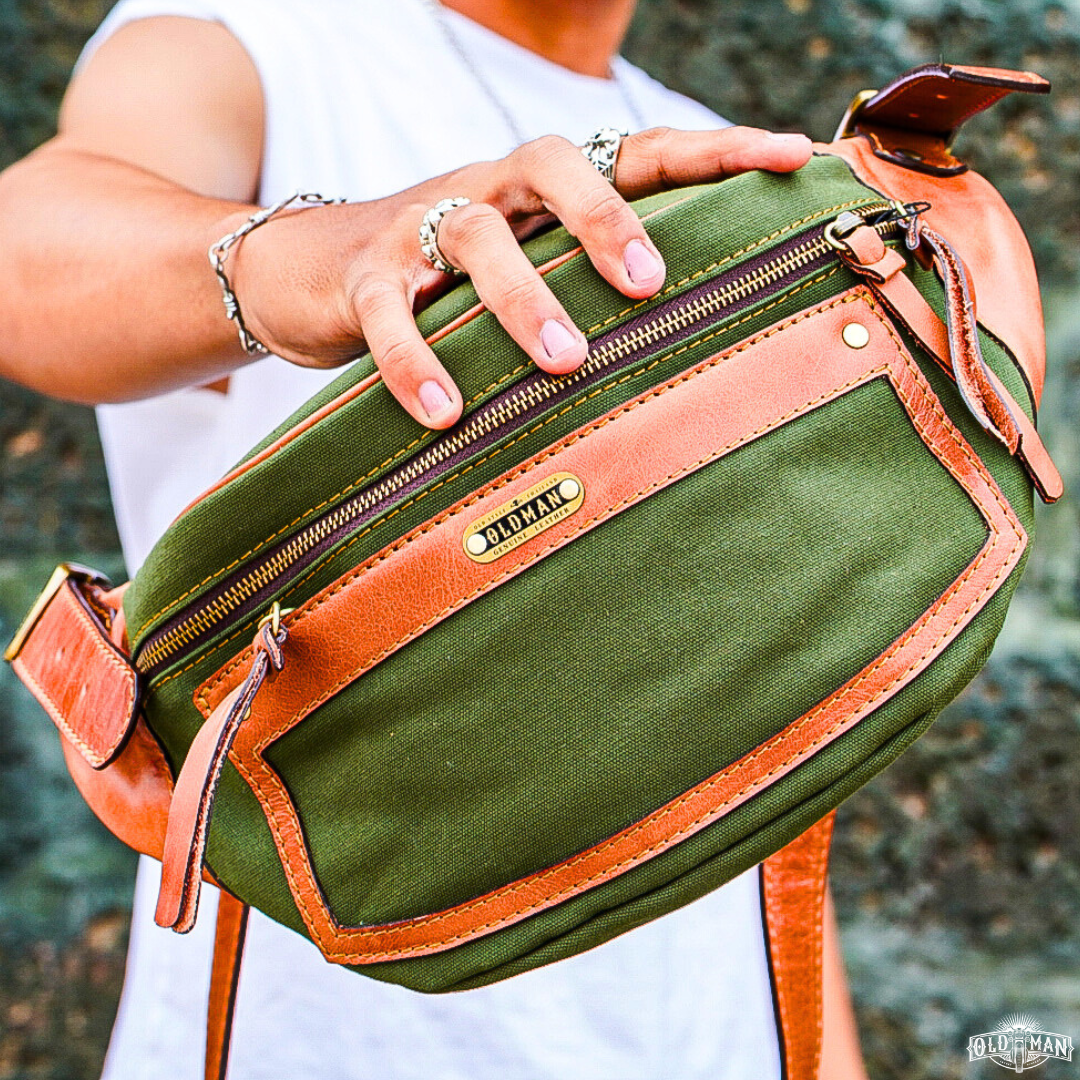 กระเป๋า Century LC Bag แคนวาส+หนังวัว สีเขียว