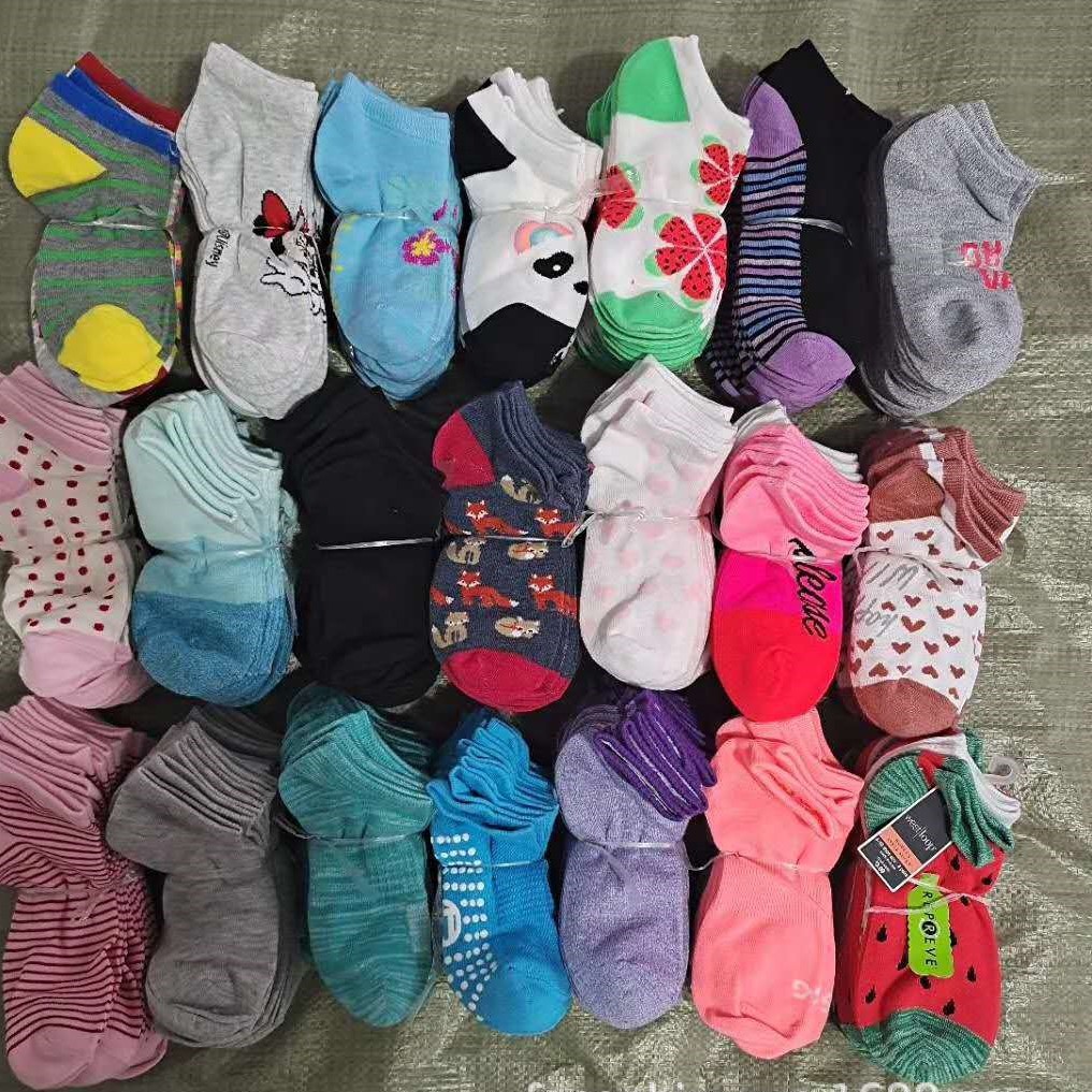 MUISUNGSHOP สินค้าโล๊ะสต๊อก ค้างโกดัง หลุด QC ถุงเท้าเด็กทรง boat sock คละลายถูกที่สุด เลือกลายไม่ได้ ขายส่ง