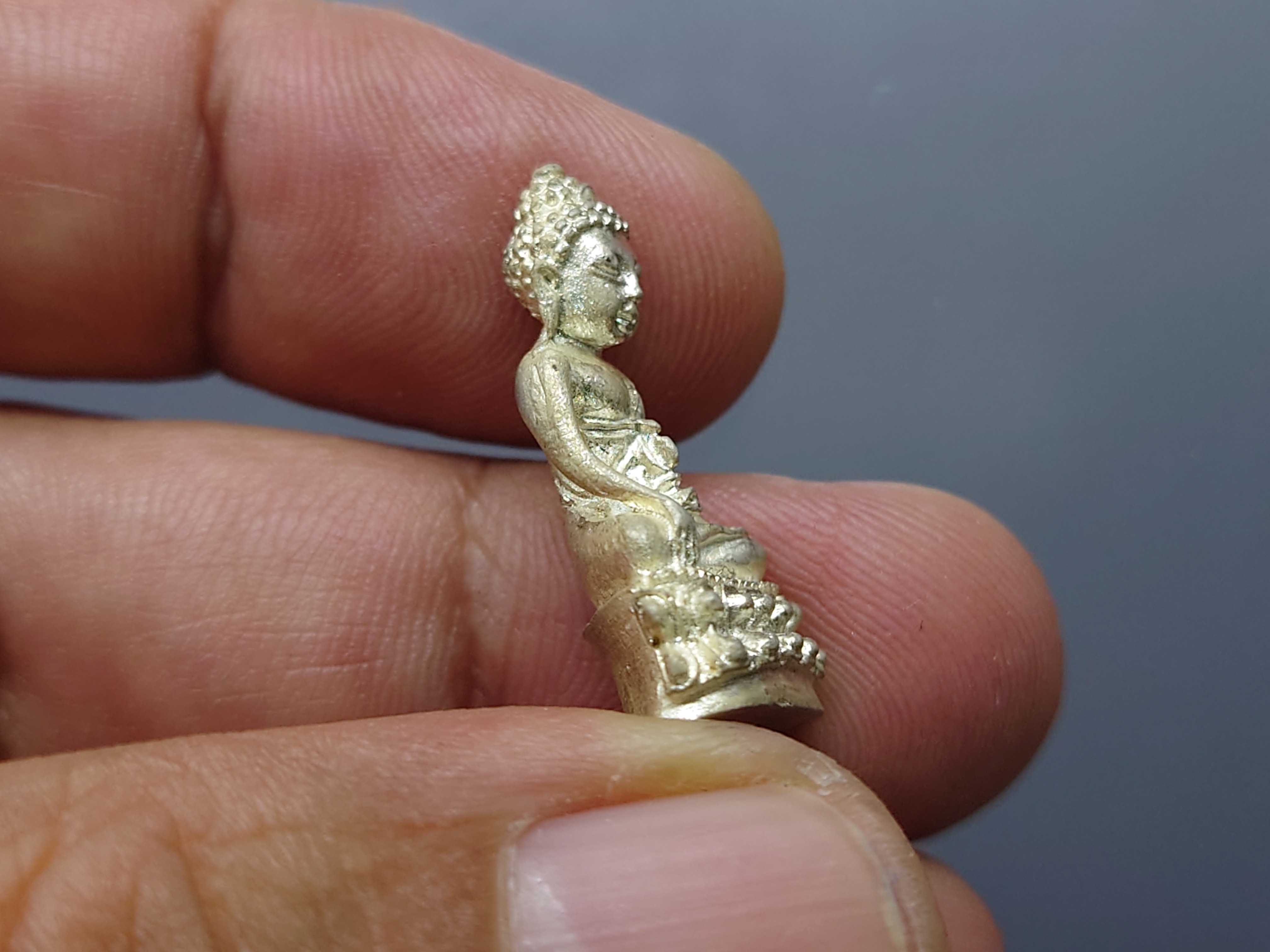 พระกริ่งพระชัยวัฒน์ ครบ 80 ปี กรมสรรพากร เนื้อเงิน สมเด็จพระญาณสังวร เสร็จเททอง วัดบวรนิเวศวิหาร พิธีปลุกเสก วัดพระแก้ว ปี2538 พร้อมกล่องเดิม