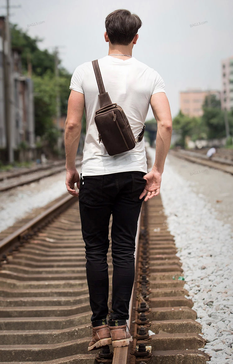 กระเป๋าคาดอกผู้ชาย กระเป๋าสะพายข้างผู้ชาย กระเป๋าผู้ชาย [CODE : B034]