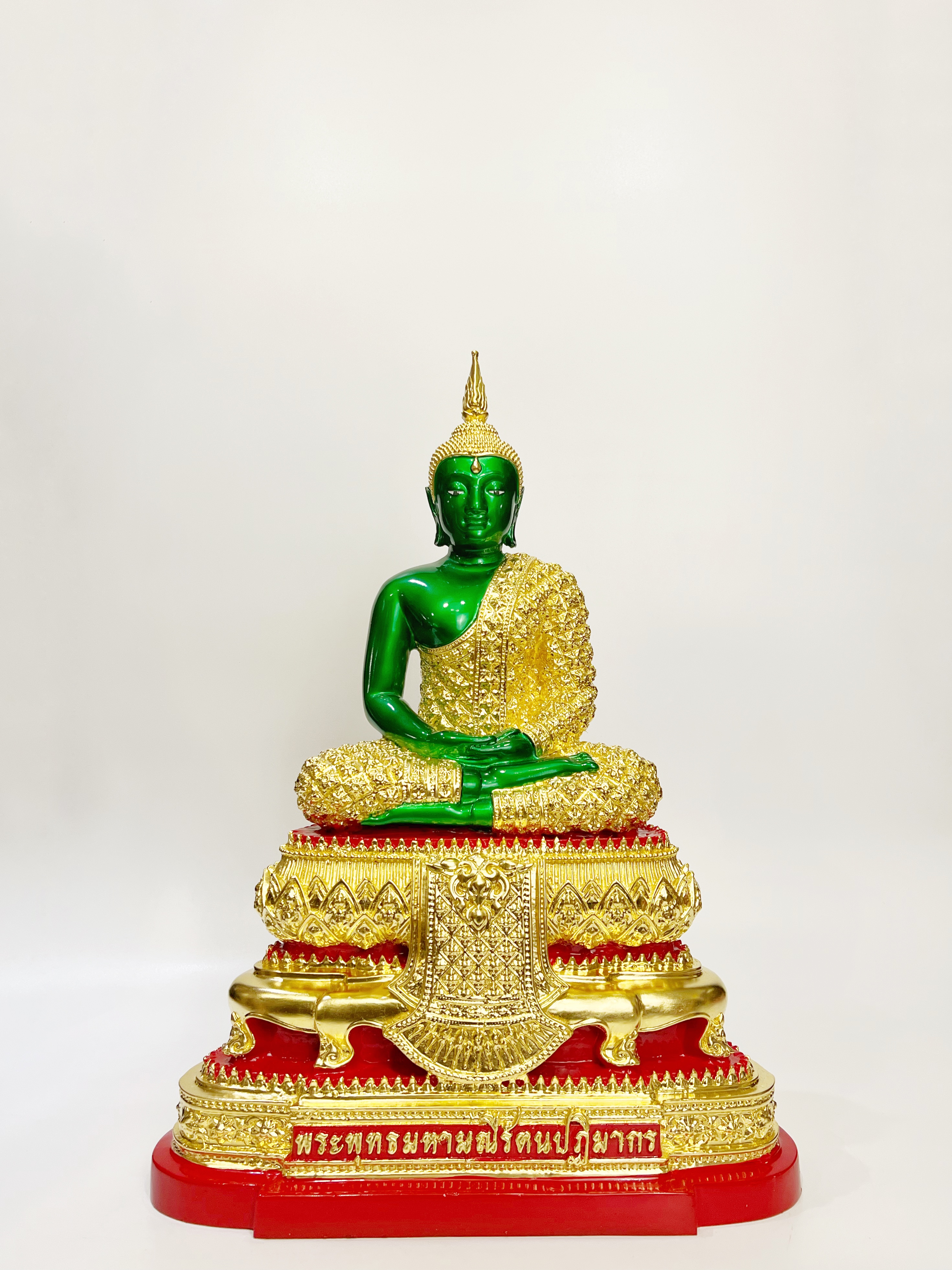 พระแก้วมรกต ฤดูฝน หน้าตัก 9 นิ้ว พิธี วัดพระแก้ว จ.เชียงราย พ.ศ.2563