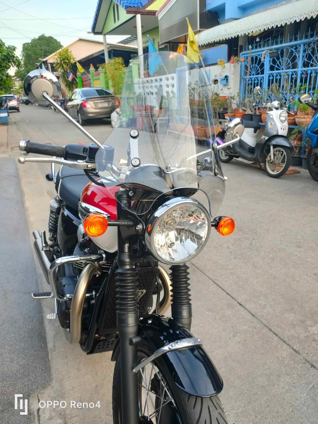 ชิวหน้า ไฟกลม ทรงสูง 47 ซม. สีใส