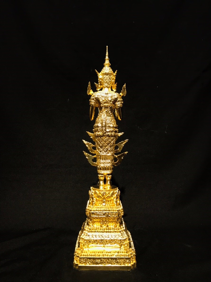 พระพุทธรูปปางห้ามสมุทร ทรงเครื่องจักพรรดิ์ หน้าตัก 5 นิ้ว วัดอรุณราชวรารามราชวรมหาวิหาร ปี พ.ศ.2539
