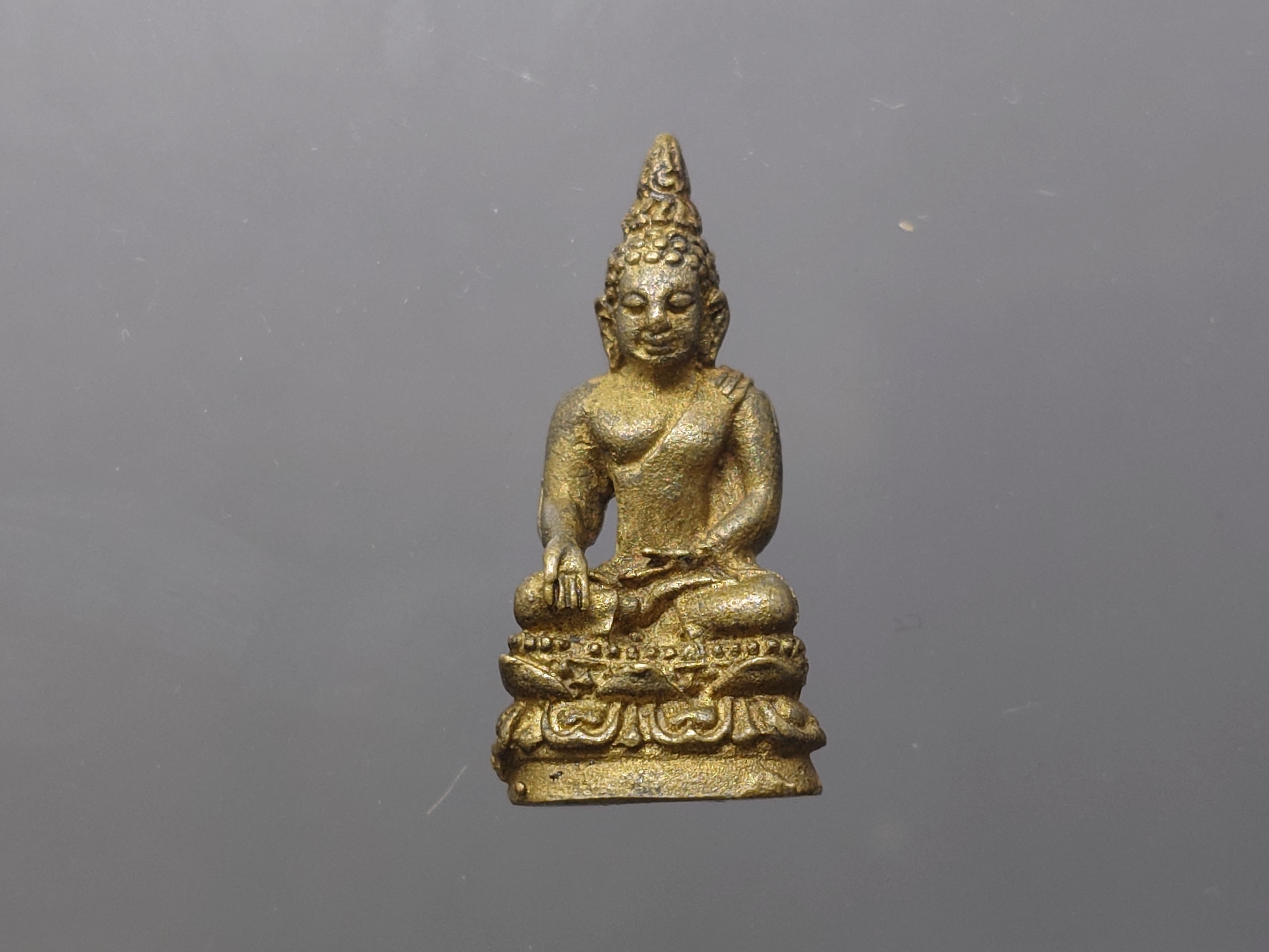 พระกริ่งไพรีพินาศ ญสส สมเด็จพระญาณสังวรฯ เนื้อสำฤทธิ์ ขนาดสูง 2.8 เซน วัดบวรนิเวศวิหาร ปี2537 พร้อมกล่องเดิม