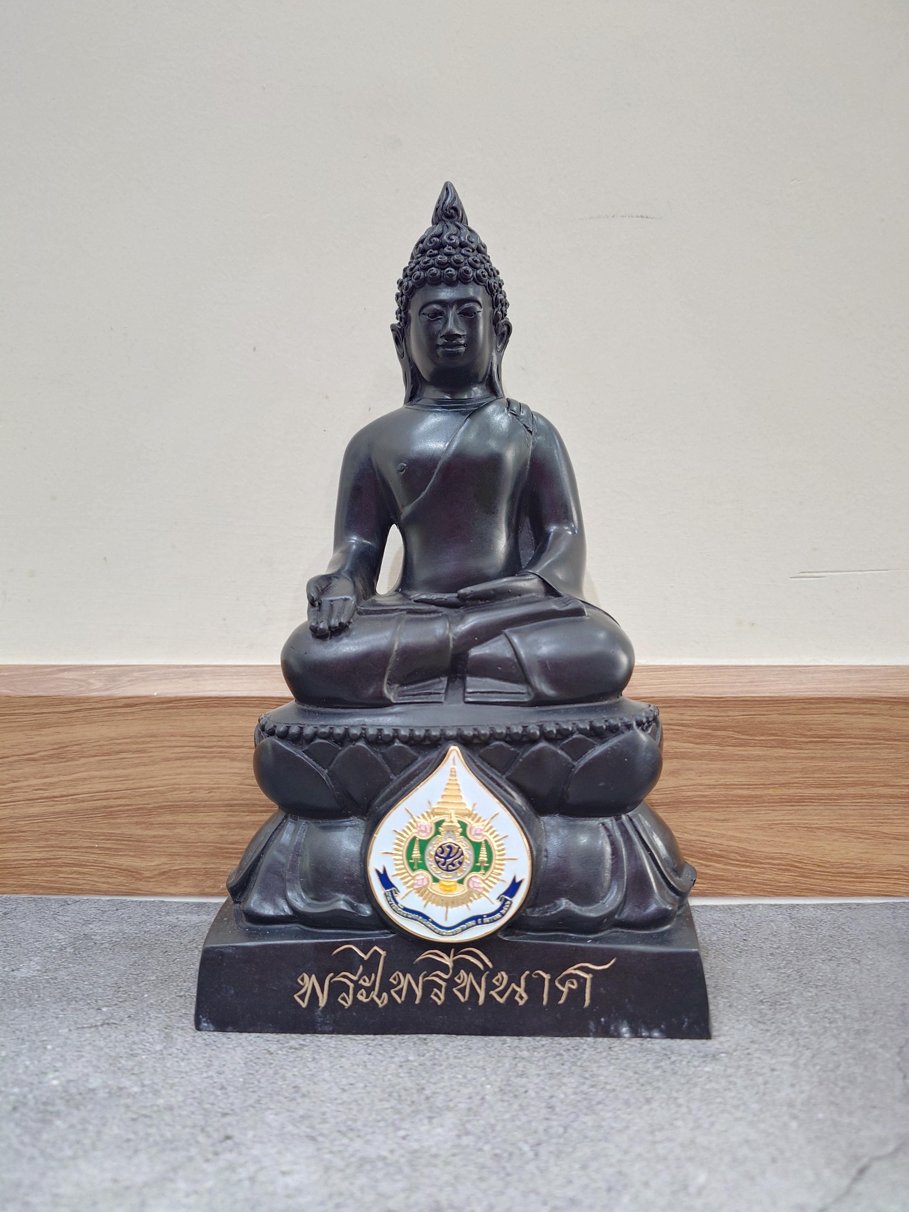 พระไพรีพินาศ ขนาดบูชา หน้าตัก 5 นิ้ว สูง 29 ซ.ม.เนื้อสัมฤทธิ์ รมดำ โคทเลข ๙๙ ที่ระลึก 72 พรรษา รัชกาลที่9 วัดบวรนิเวศวิหาร ปี2542