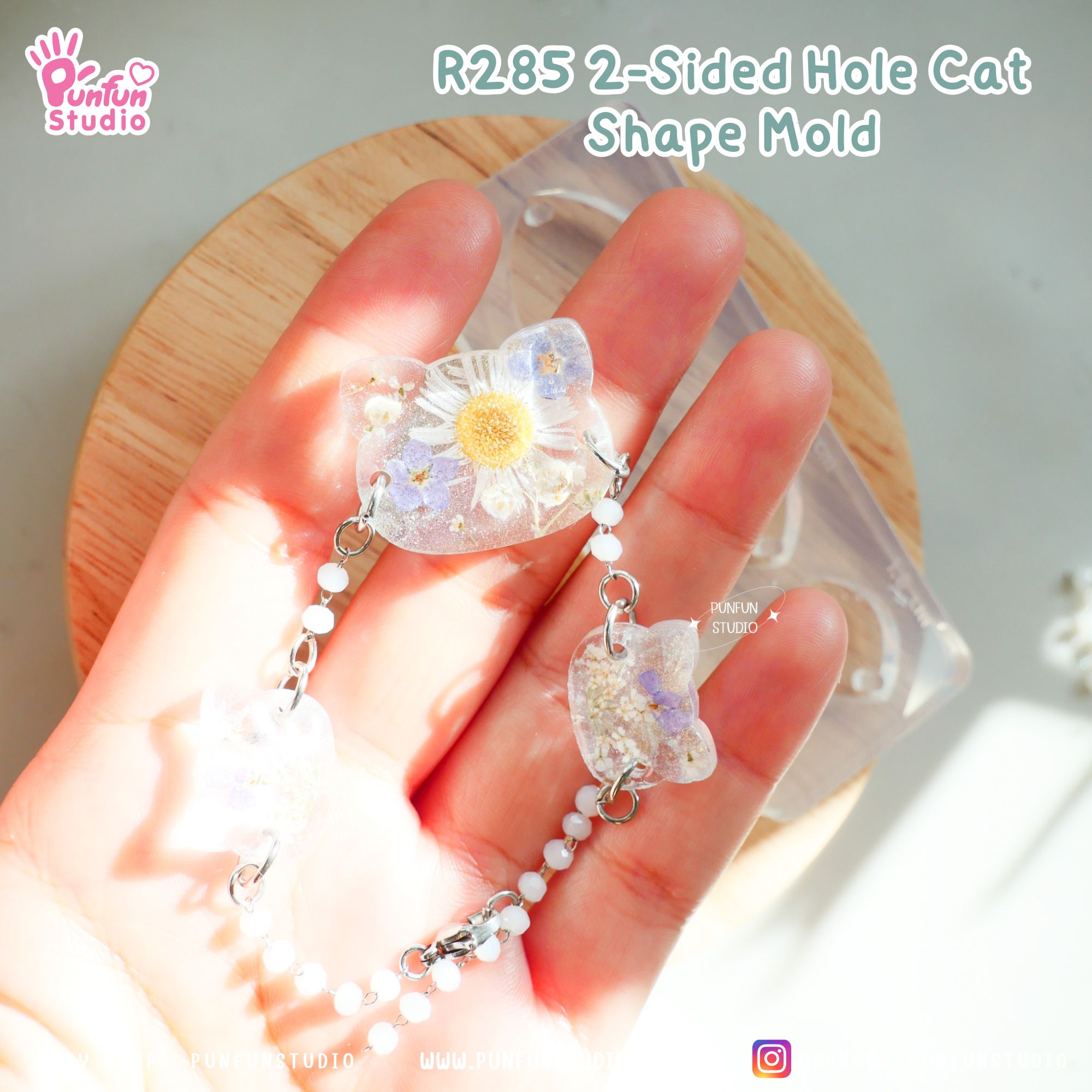R285 2-Sided Hole Cat Shape Mold/ 3 in 1 / Size 2.8, 2.3, 1.8 cm / UV Clear