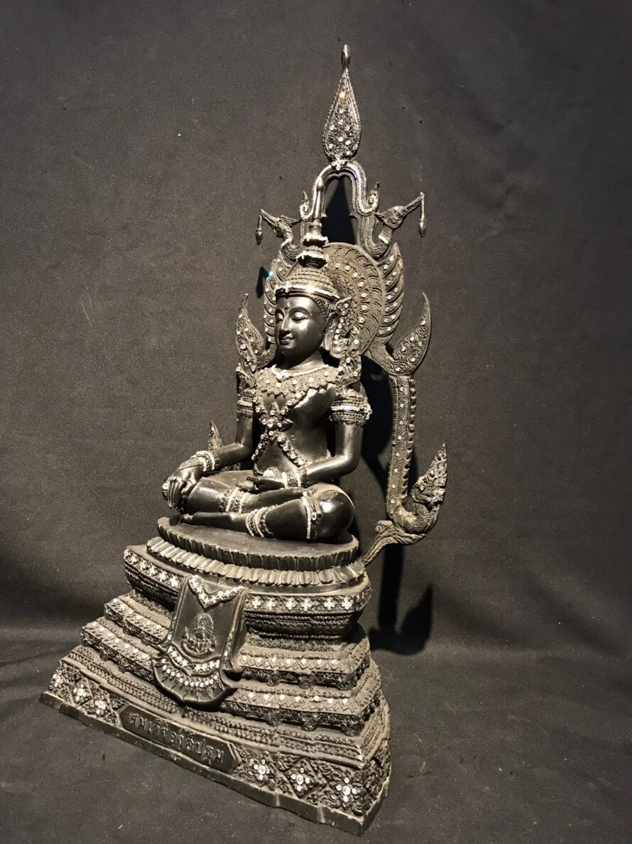 พระพุทธรูป สมเด็จองค์ปฐม หน้าตัก 9 นิ้ว หลวงพ่อฤาษีลิงดำ วัดท่าซุง จ.อุทัยธานี ปีพ.ศ. 2532