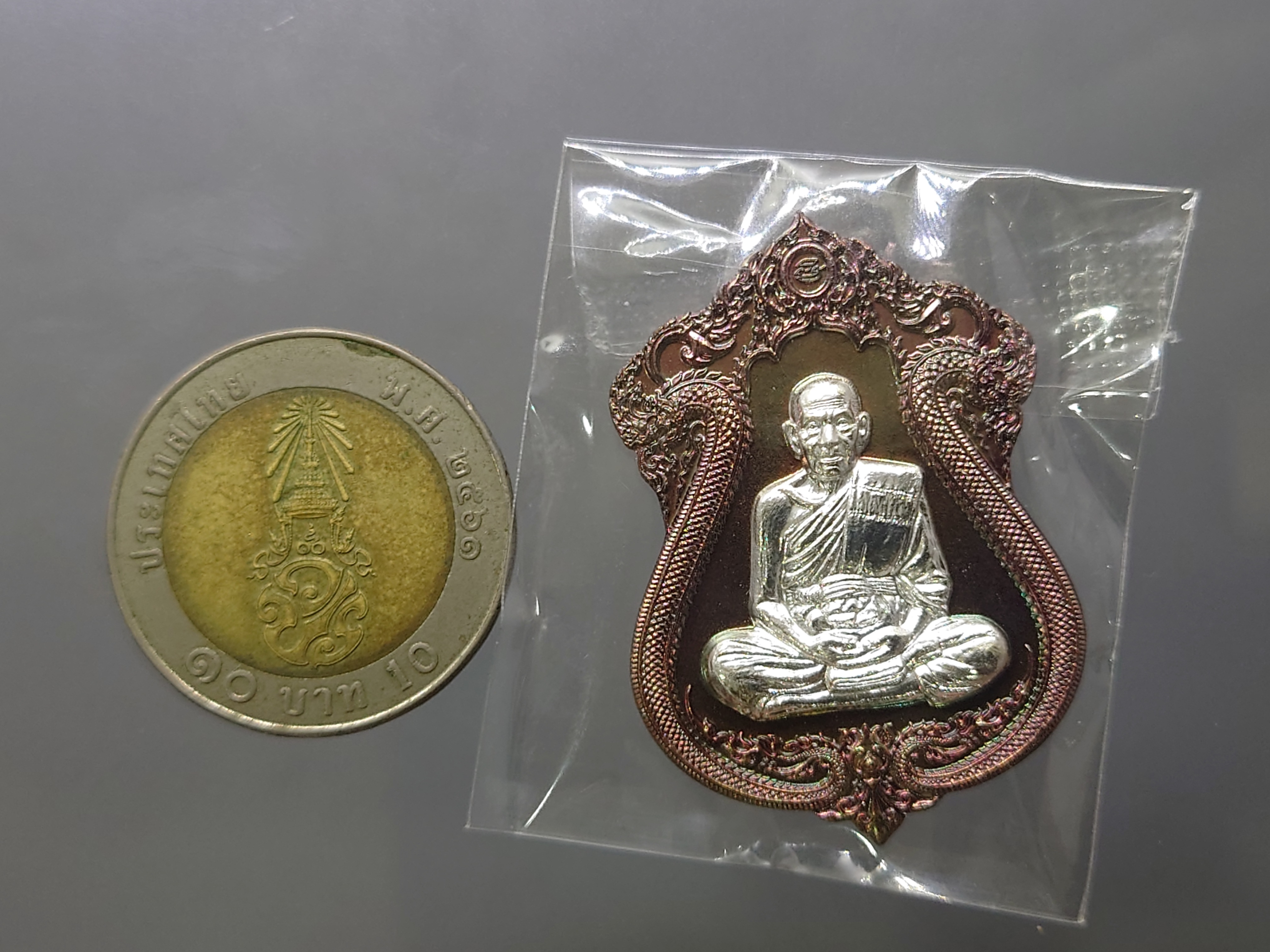 ทรัพย์เศรษฐี เนื้อสัตตะ หน้ากากเงินแท้ หลวงพ่อพัฒน์ วัดห้วยด้วน โคท 258