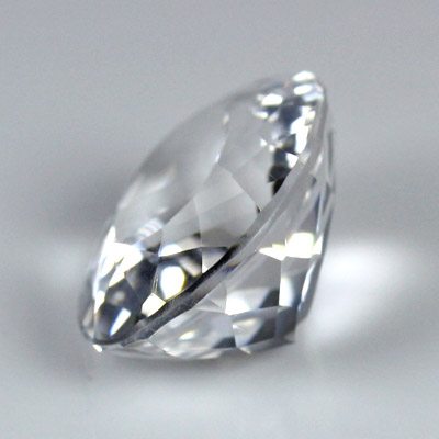 **ขายแล้ว**พีทาไลท์ (Petalite) 5.95 กะรัต เนื้อใส รูปไข่ หายากมาก