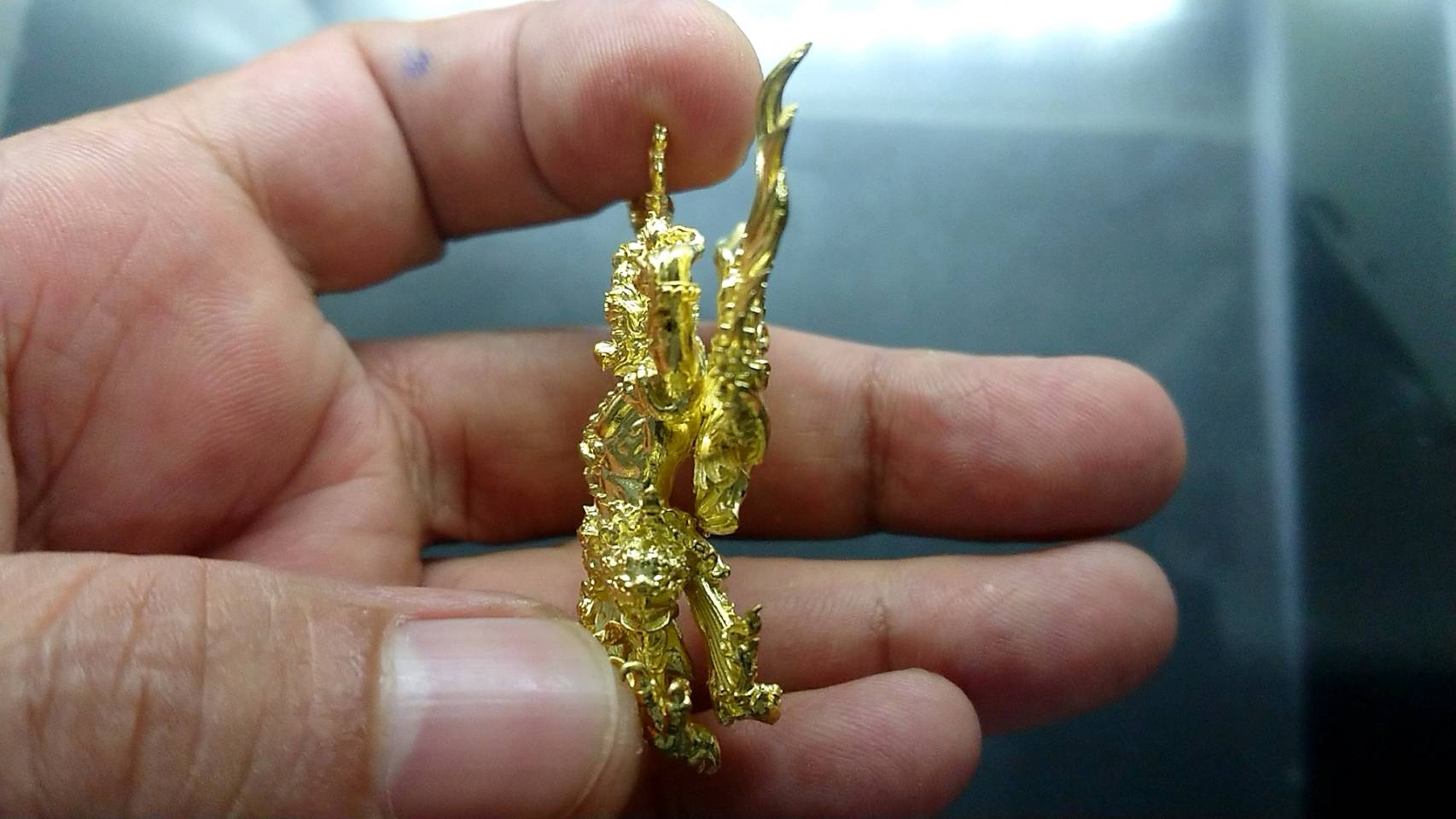 พญาครุฑทรงมหิธานุภาพ เชิญธงเศรษฐี เนื้อปัญจโลหะบังเกิดทรัพย์ วัดครุฑ อยุธยา รุ่น4