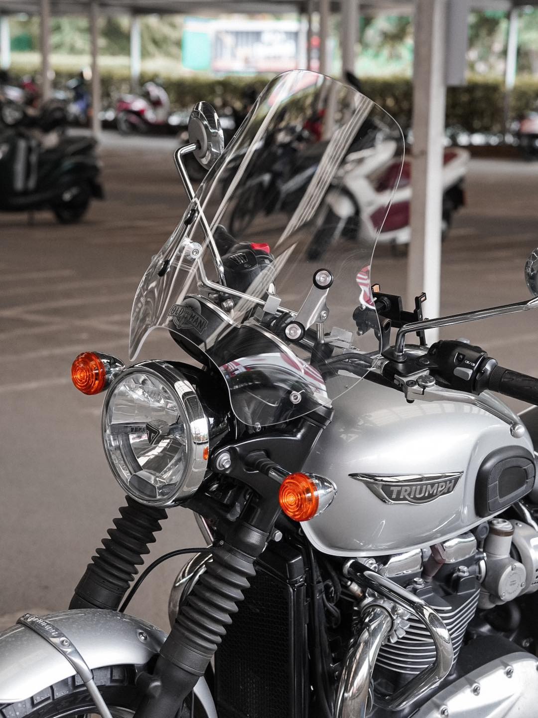 ชิวหน้า ไฟกลม ทรงสูง 47 ซม. สีใส