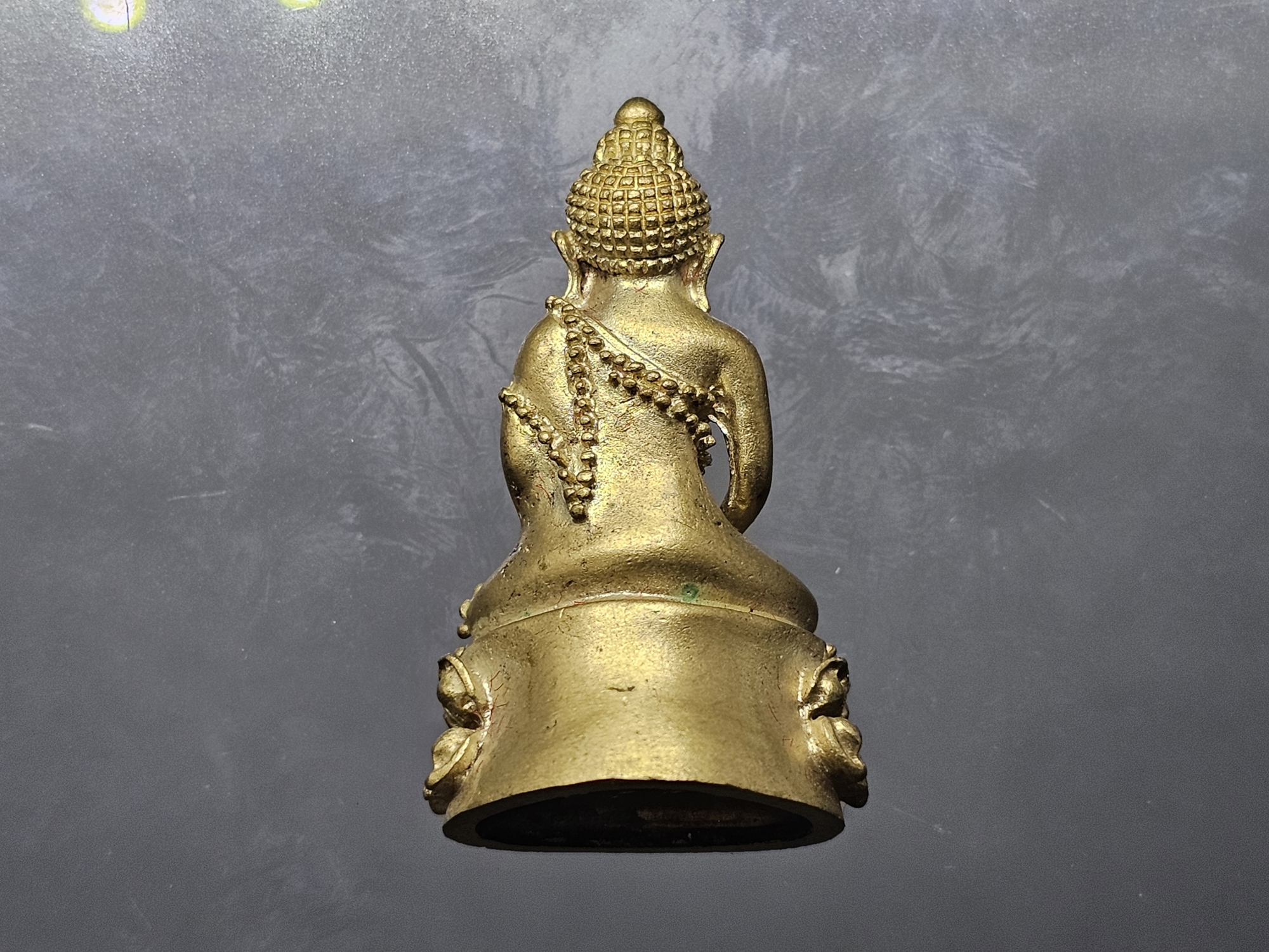 พระกริ่งฉลองพระชนมายุ ญสส 84 พรรษา เนื้อสัมฤทธิ์ วัดบวรนิเวศวิหาร ปี2540 พร้อมกล่องเดิม