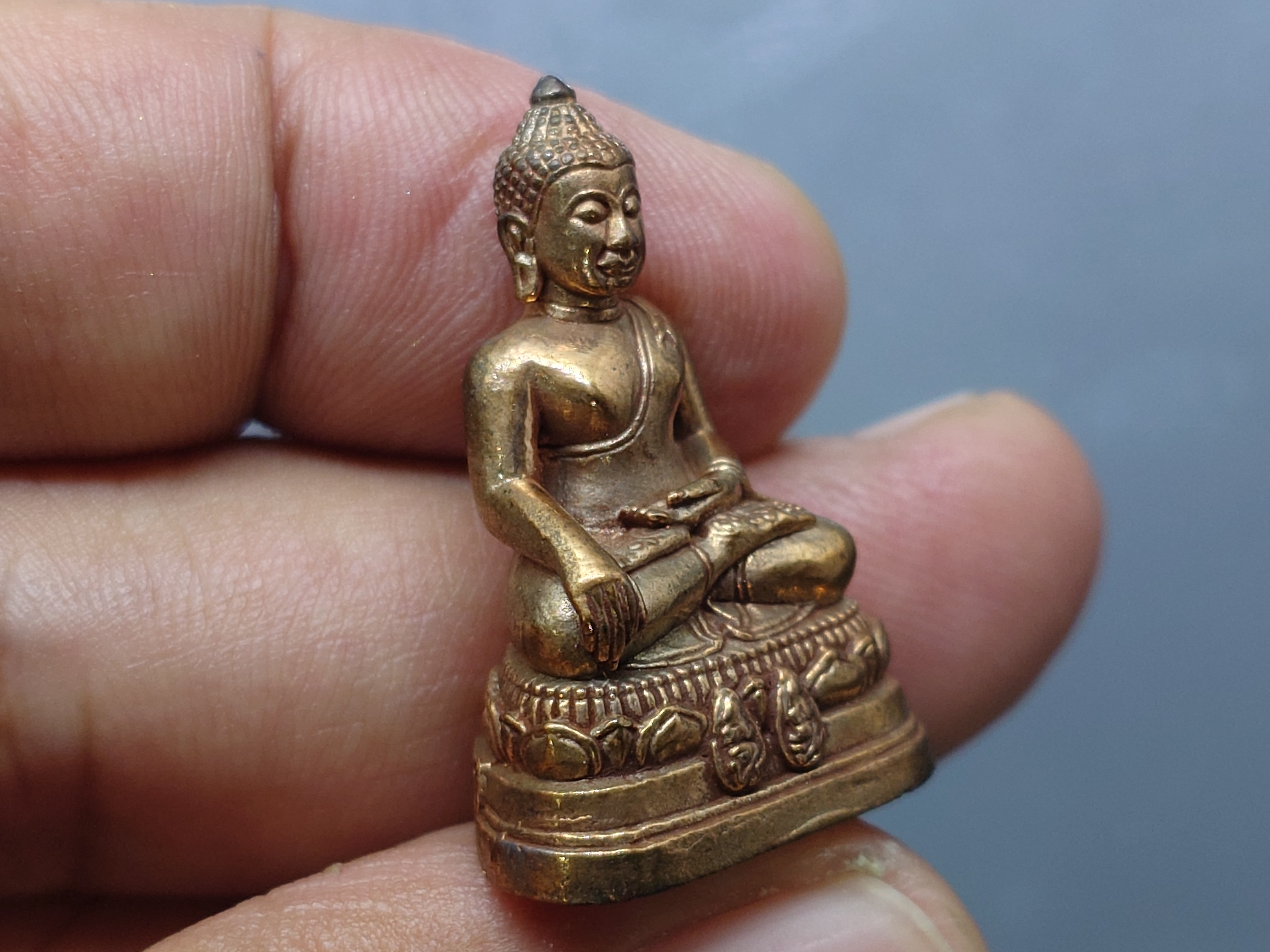 พระพุทธนรสีห์ จำลอง จปร-ภปร เนื่องในโอกาสครบ 100 ปี ธนาคารไทยพาณิชย์ เนื้อนวะโลหะ พ.ศ.2550 พร้อมกล่องเดิม