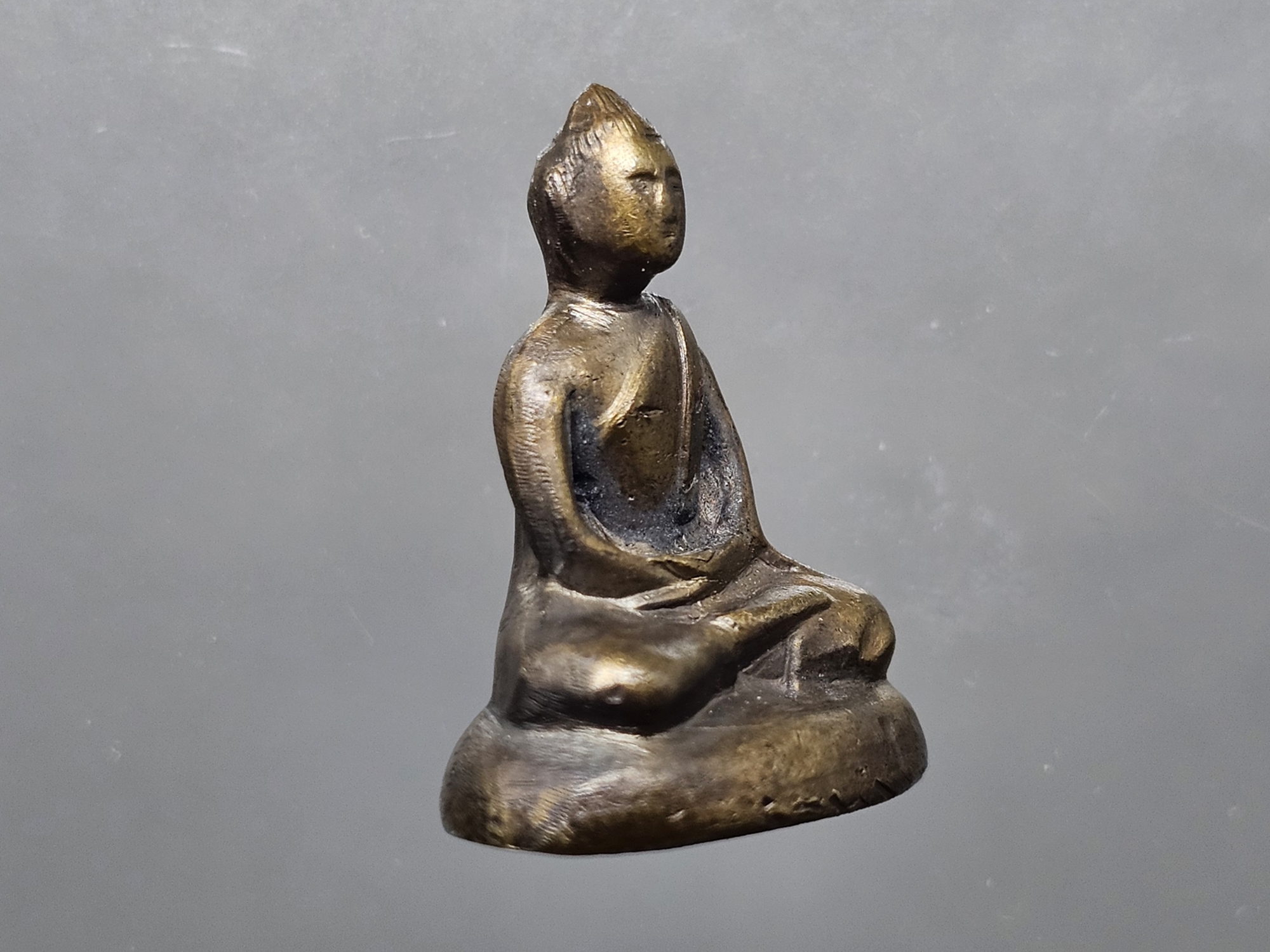 พระกริ่ง ฝีพระหัตถ์สมเด็จย่า ปี 2515 ฟอร์มพระสวย เข้มขลัง