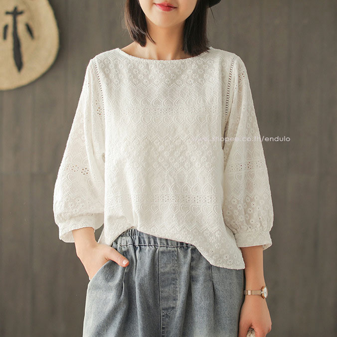 เสื้อลูกไม้ผ้าฝ้ายลินิน สีขาว เสื้อผ้าแฟชั่นผู้หญิง