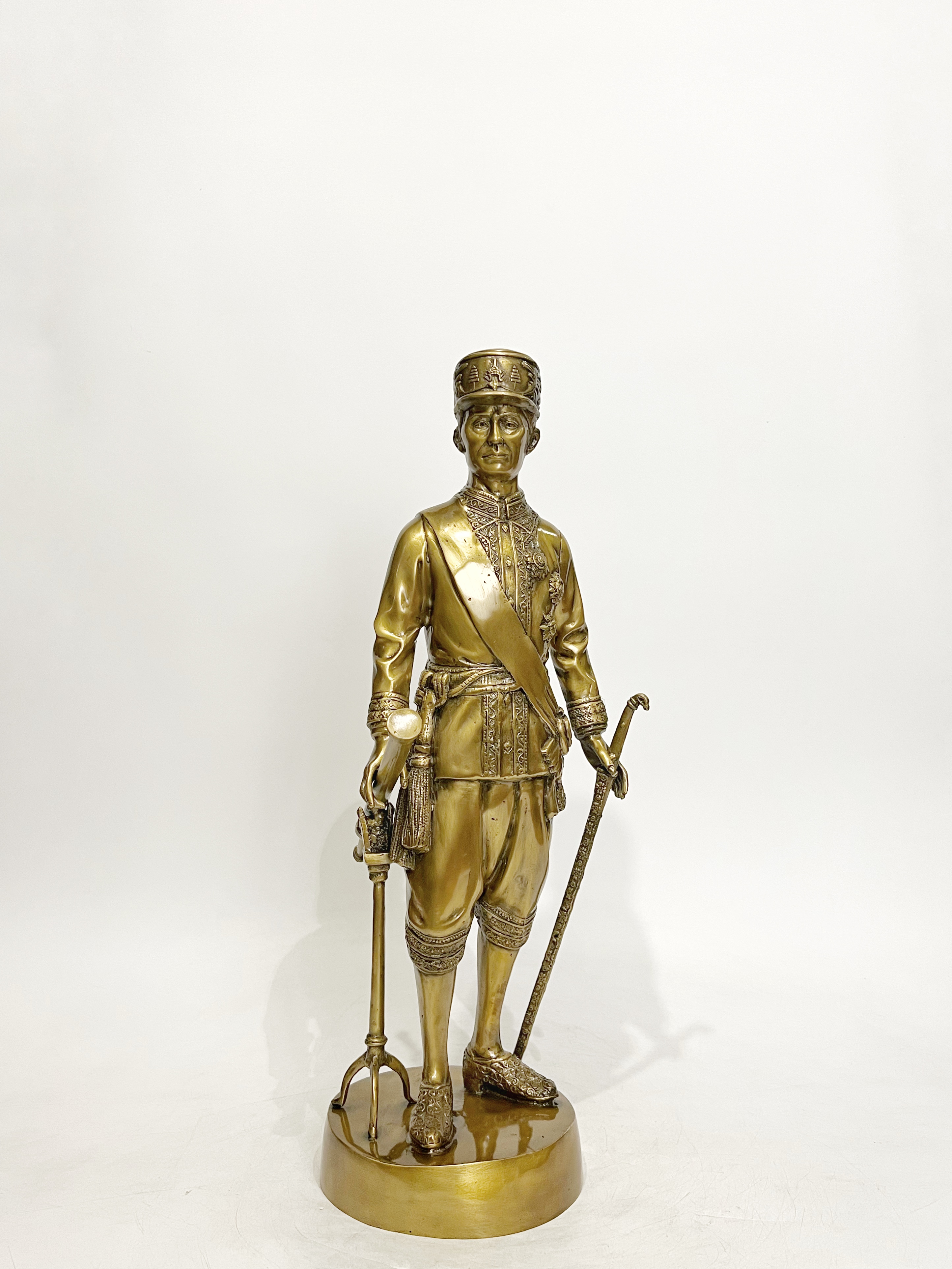 รูปหล่อ ร.4 รัชกาลที่ 4 : พระบาทสมเด็จพระจอมเกล้าเจ้าอยู่หัว หน้าตัก 9 นิ้ว