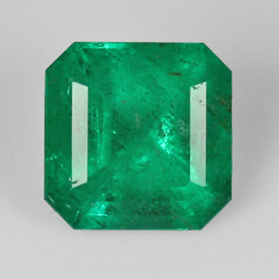 มรกตโคลัมเบีย (Colombian Emerald) 0.77 กะรัต สีเขียวสด น่ารัก เหมาะทำแหวนผู้หญิง