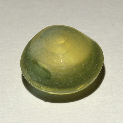 **ขายแล้ว**คริสโซเบริลตาแมวหรือไพฑูรย์ (Cat's eye Chrysoberyl) 1.76 กะรัต เนื้อเนียน ตาคม จากศรีลังกา
