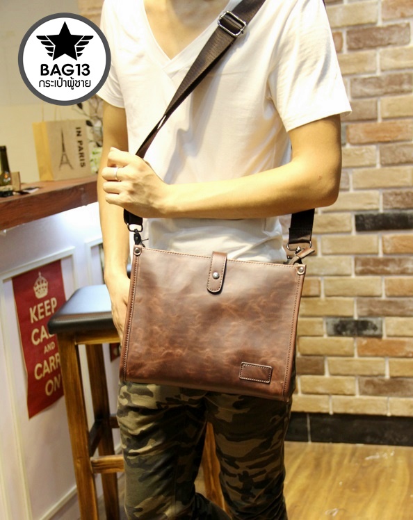 กระเป๋าสะพายข้างผู้ชาย รหัส A006