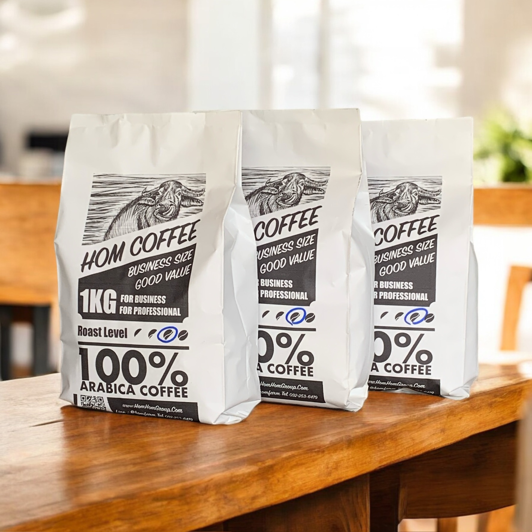 ขายส่ง กาแฟคั่วพร้อมบด ถุงละ 1 กิโลกรัม ( แพ็ค 1 , 3 , 5 กก. ) สำหรับร้านกาแฟ สำนักงาน โรงแรม อาราบิก้า 100% ราคาถูก พร้อมขาย กลิ่นหอม จากหอมฟาร์ม