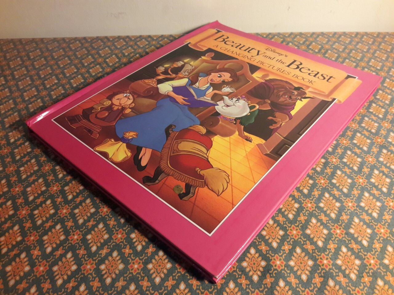 Beauty and the Beast A Changing Pictures Book