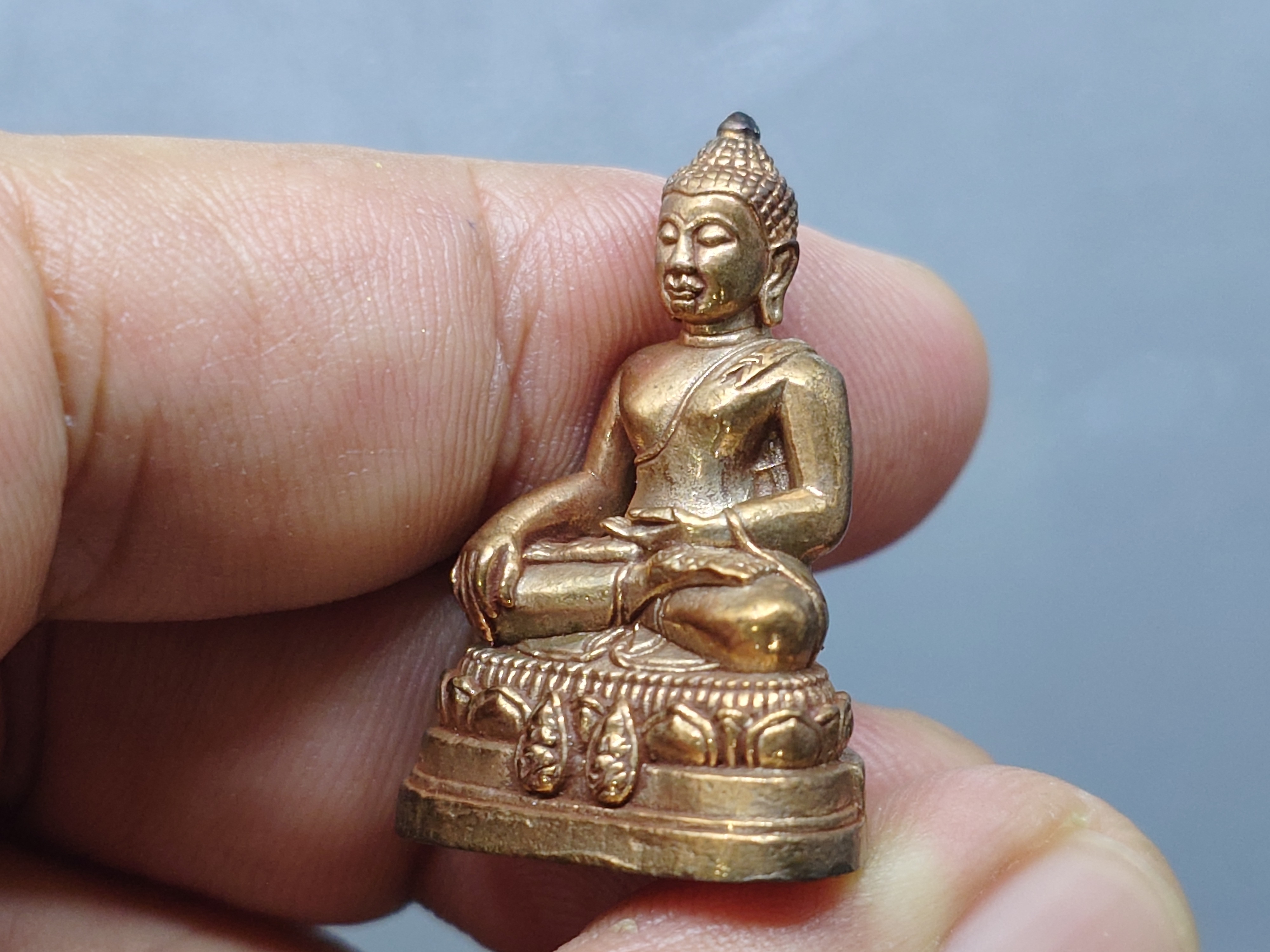 พระพุทธนรสีห์ จำลอง จปร-ภปร เนื่องในโอกาสครบ 100 ปี ธนาคารไทยพาณิชย์ เนื้อนวะโลหะ พ.ศ.2550 พร้อมกล่องเดิม