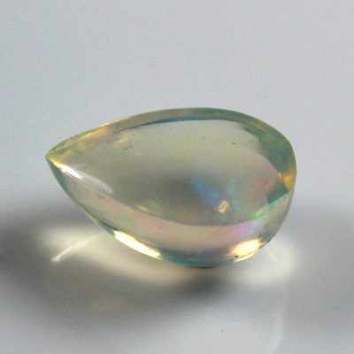 โอปอล (Opal) 0.55 กะรัต เม็ดเล็ก น่ารัก