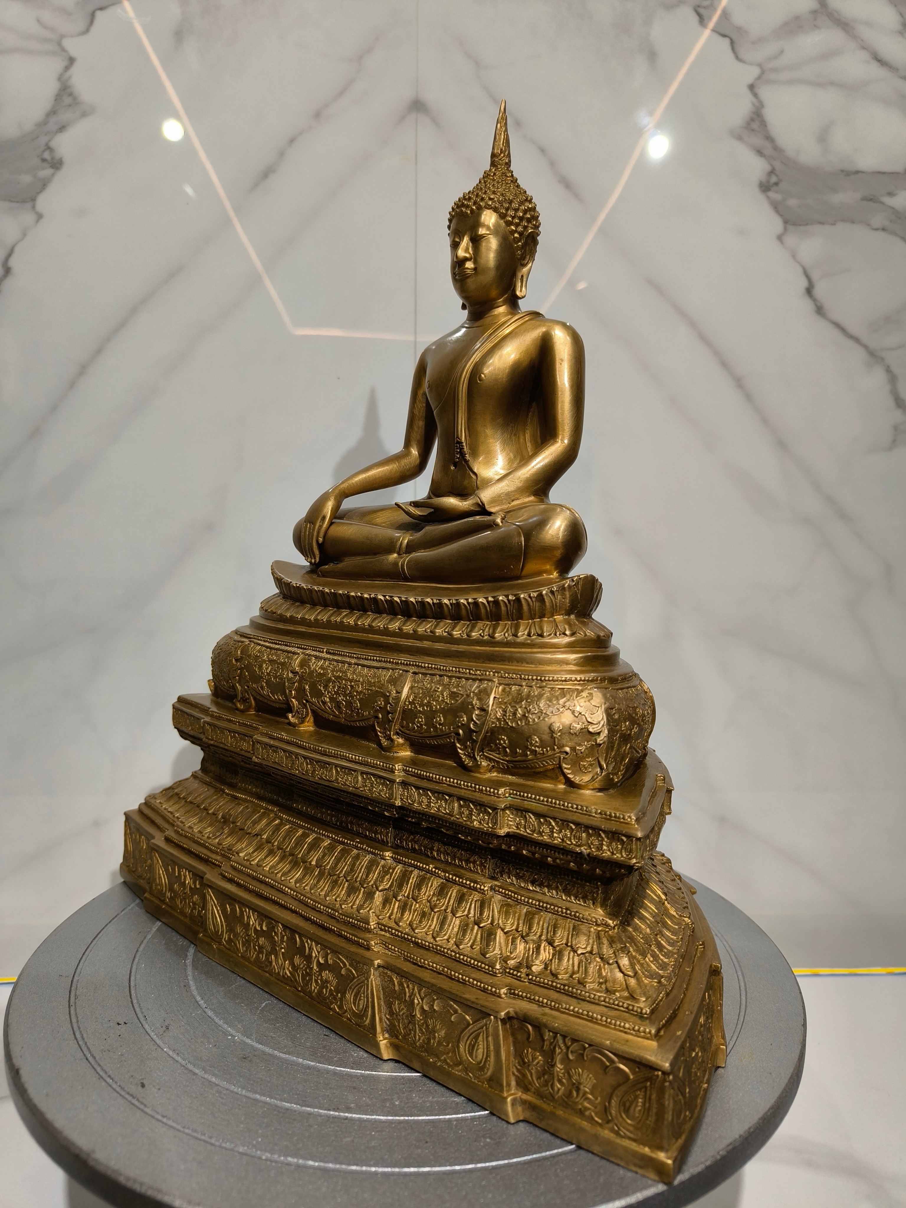 พระพุทธรูป พระพุทธชินสีห์ หน้าตัก 7 นิ้ว ปี 2556 วัดบวรนิเวศวิหาร กรุงเทพมหานคร