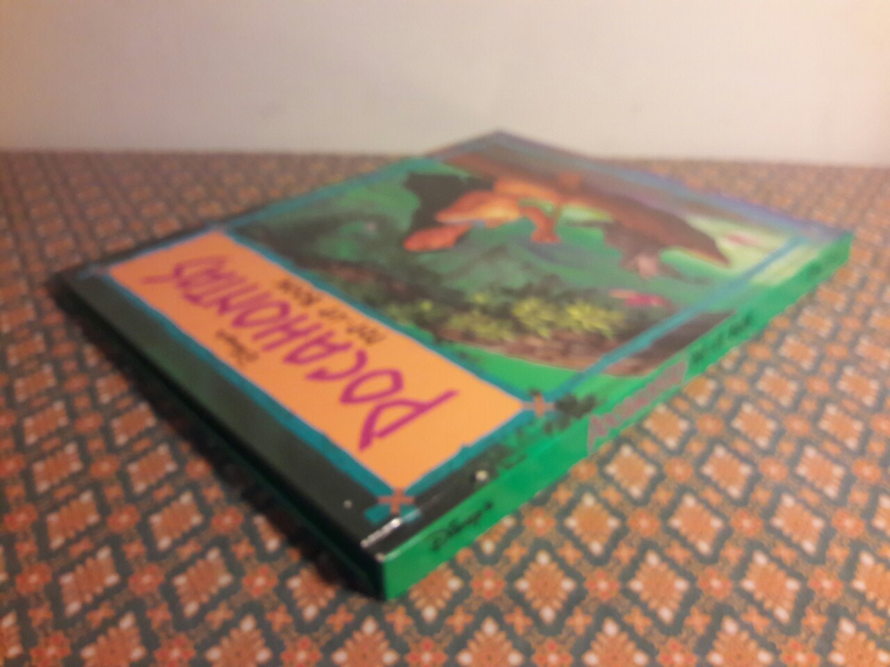 Pocahontas Pop – Up Book