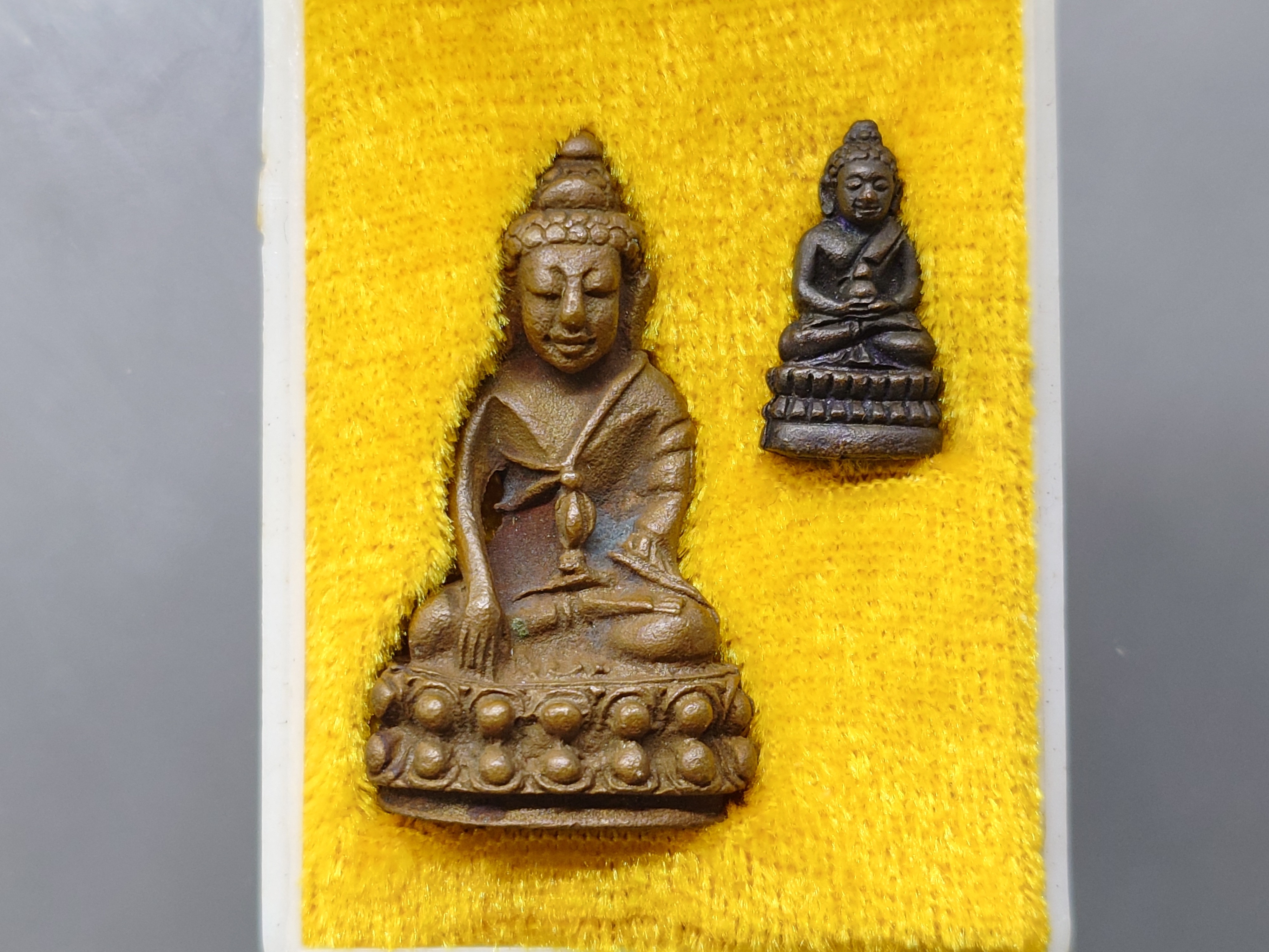 พระกริ่งวิโรคา ญสส เนื้อนวะโลหะ พระผู้ช่วยให้พ้นภัยไกลโรค พระสังฆราชพระราชทานนาม วัดบวรนิเวศวิหาร ปี2534 พร้อมตลับเดิม