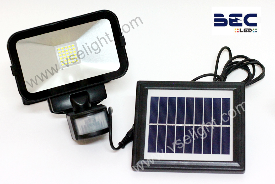 โคม LED Solar cell 3.5W อเนกประสงค์ BEC JCF-15