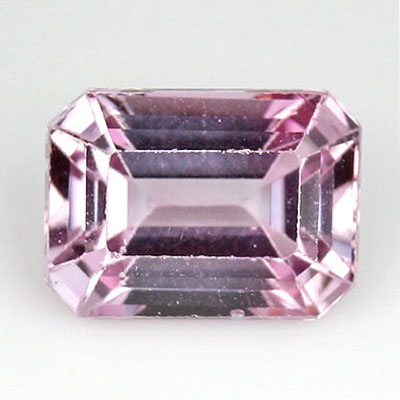 **ขายแล้ว**สปิเนลสีชมพู (Spinel) 1.16 กะรัต รูปเหลี่ยมมรกต รูปร่างดี สีหวาน