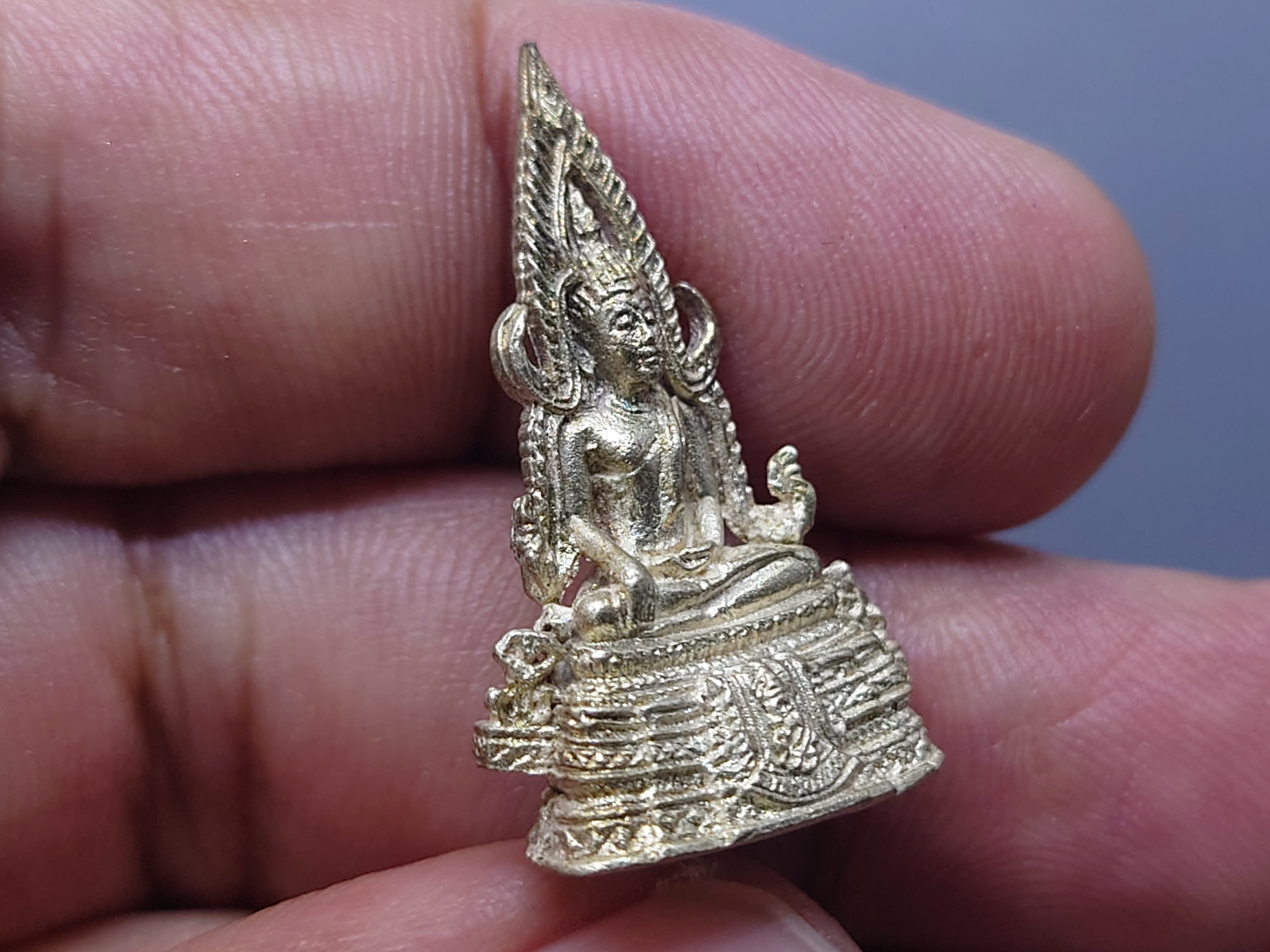 พระกริ่ง พระพุทธชินราช ภปร.รุ่นปฏิสังขรณ์ รุ่นแรก เนื้อเงิน(พิมพ์เล็ก สูง 2.7 ซ.ม.) ปี2530 ตลับเดิม