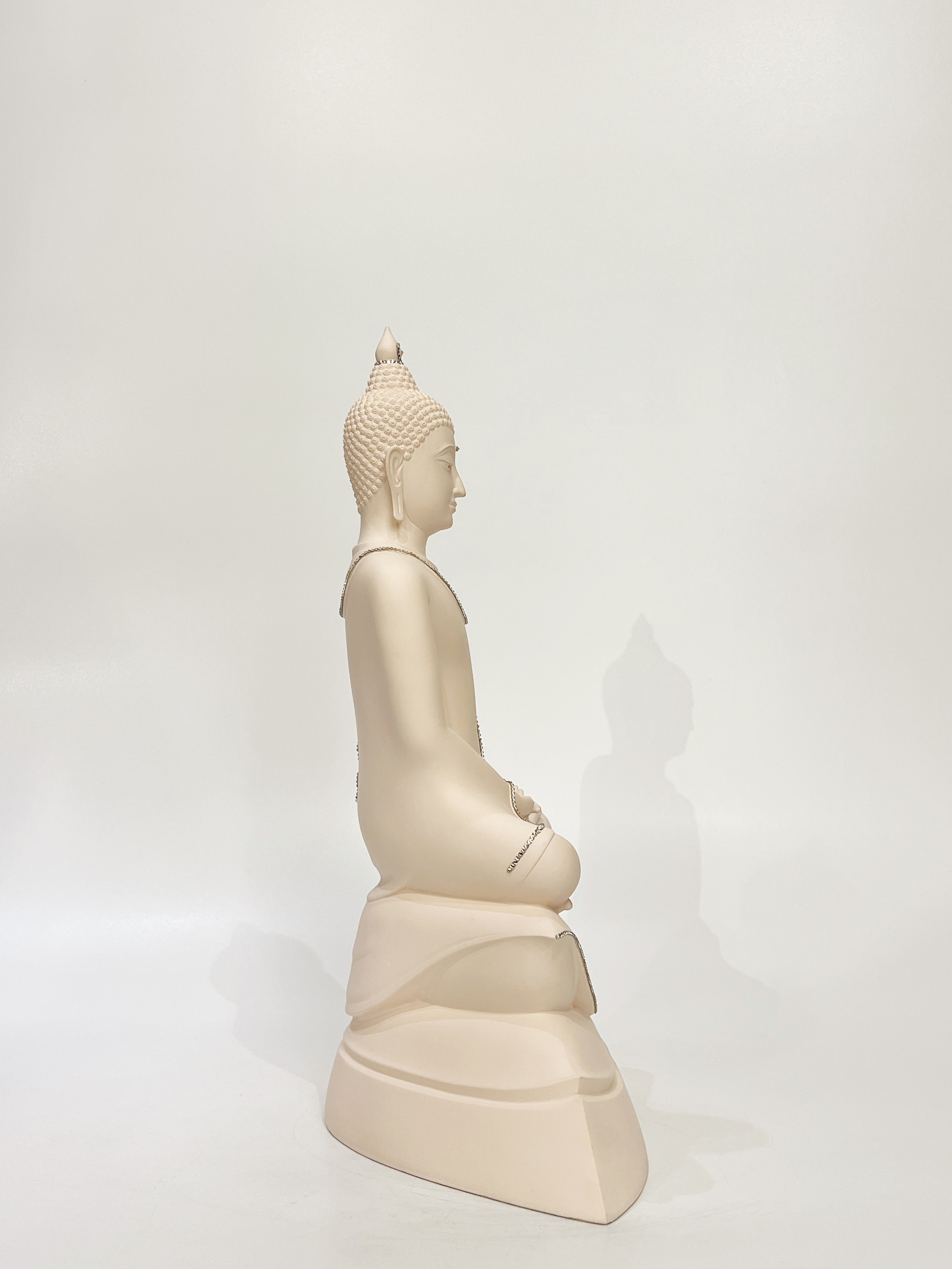 รูปหล่อพระมัชฌิมาทิพยมรรคโลกุตรา หน้าตัก 7 นิ้ว รุ่นที่ 1 : ปาง สมาธิ