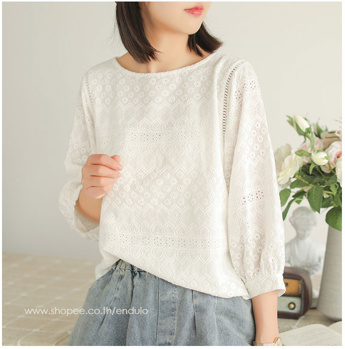 เสื้อลูกไม้ผ้าฝ้ายลินิน สีขาว เสื้อผ้าแฟชั่นผู้หญิง