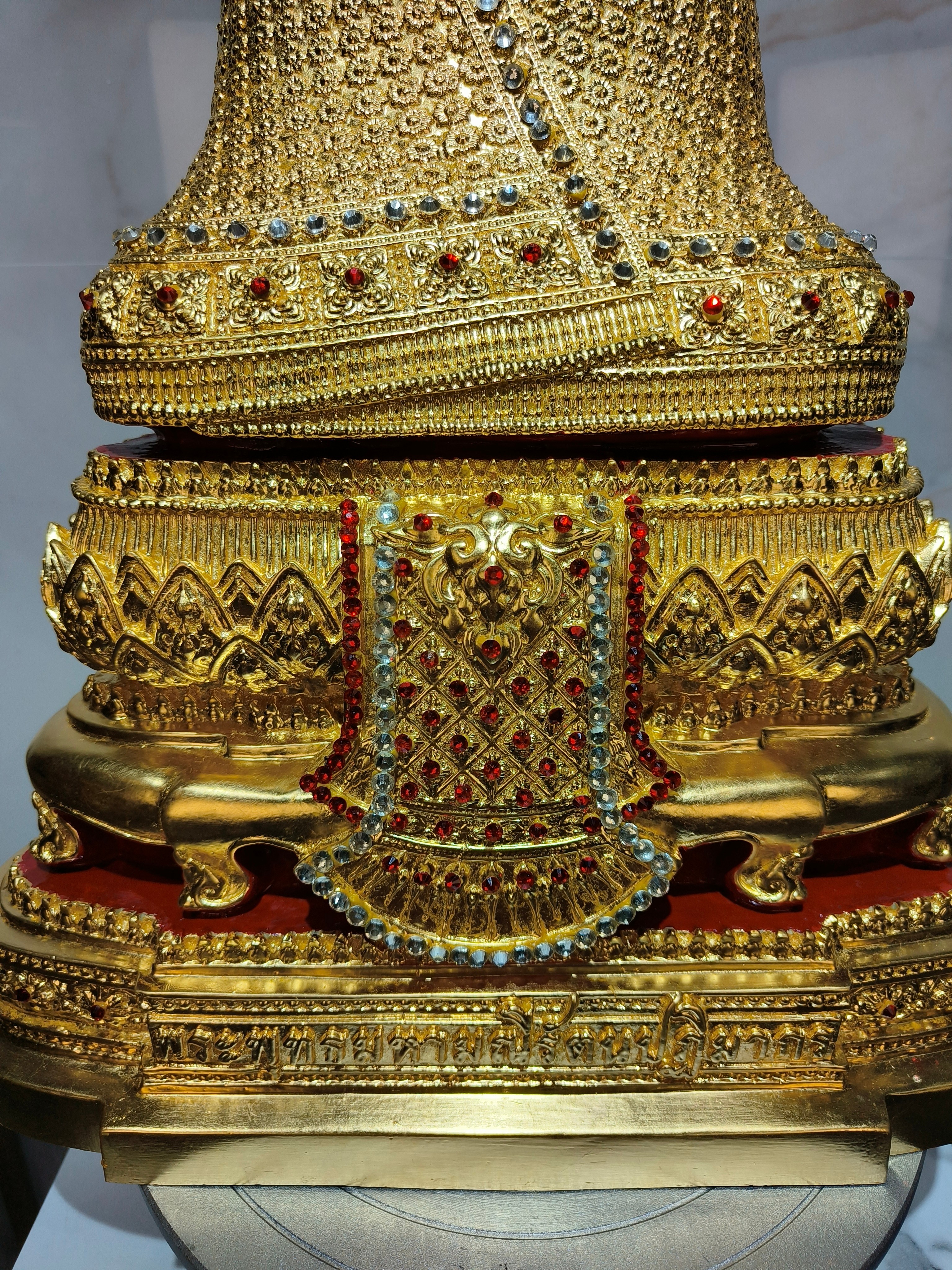 พระพุทธรูป พระแก้วมรกต ทรงเครื่องฤดูหนาว หน้าตัก 9 นิ้ว