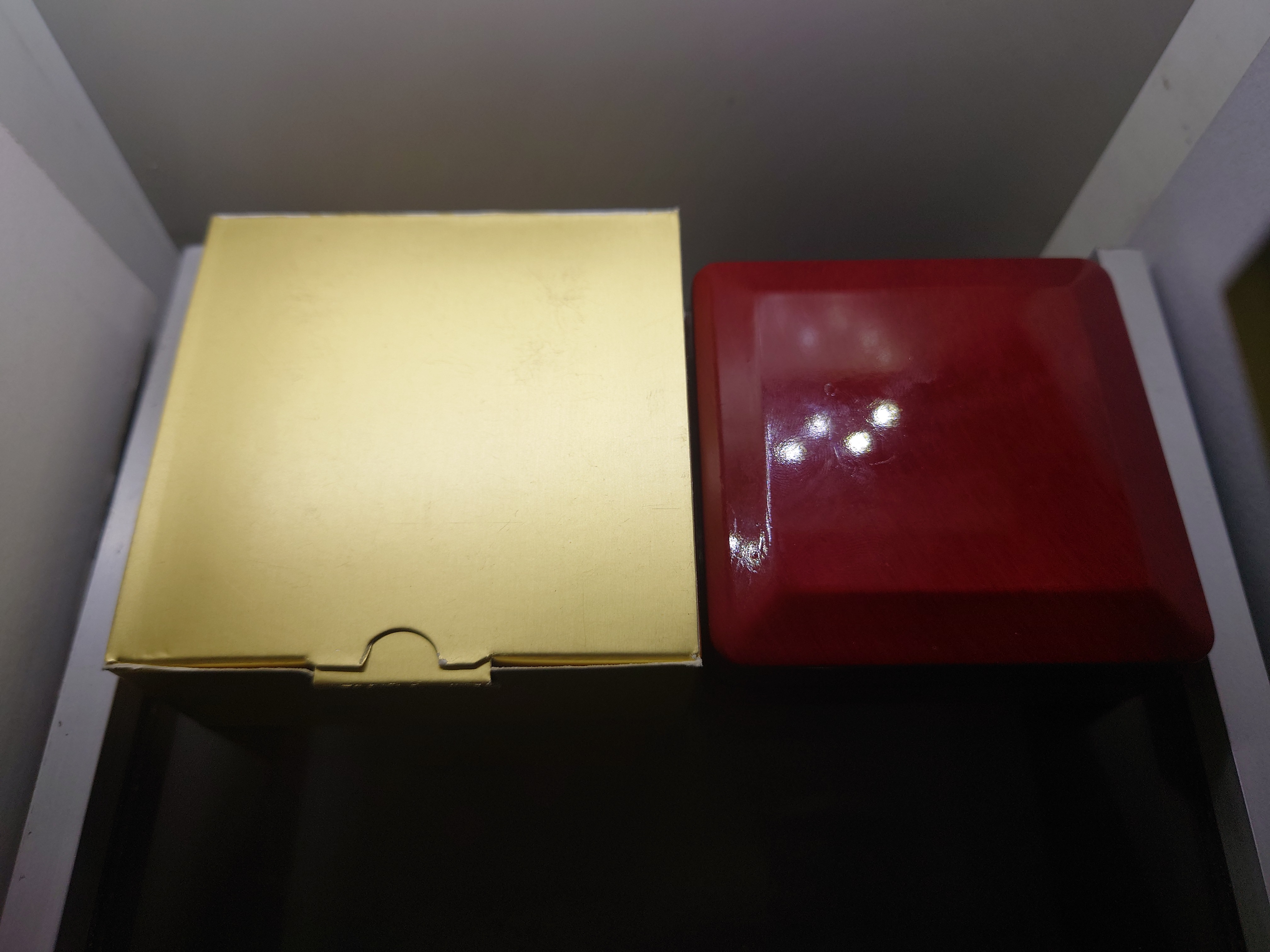 จตุคาม รามเทพ รุ่นทุ่งเศรษฐี เนื้อเงินลงยา พิธีพุทธาภิเษก 5 วาระ วัดมหาธาตุวรมหาวิหาร นครศรีธรรมราช ปี2550 พร้อมกล่องเดิม