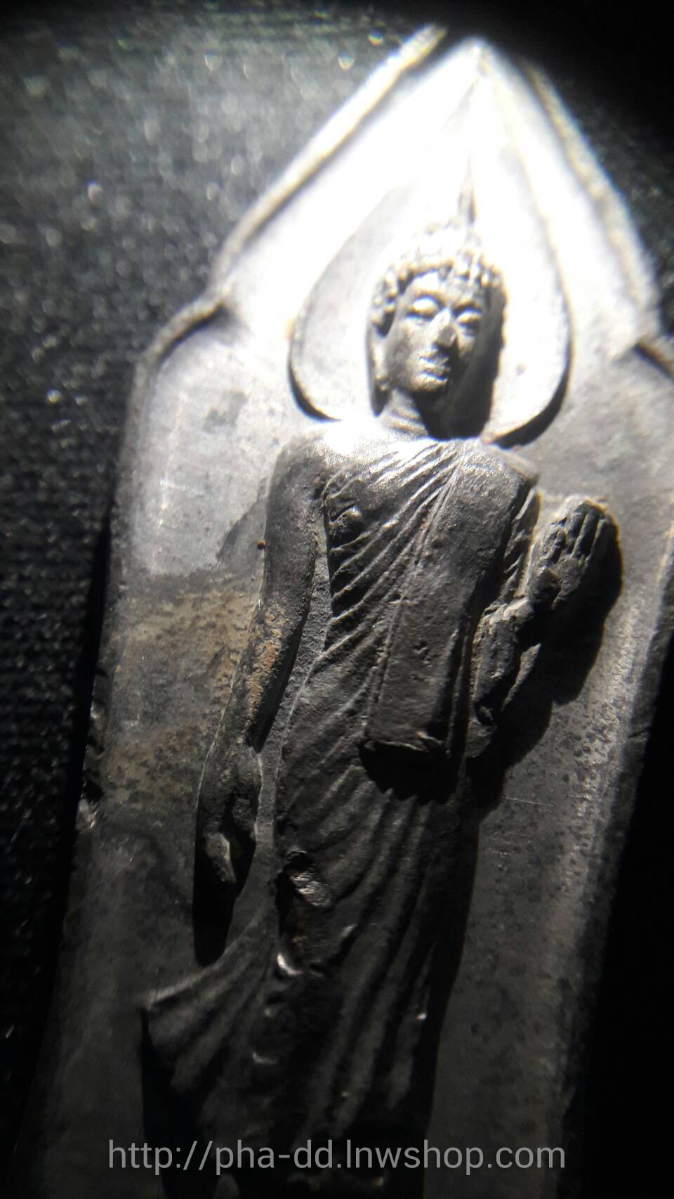 พระฉลอง 25 พุทธศตวรรษ เนื้อชิน บล็อคธรรมดา (ไม่มีกล่อง)