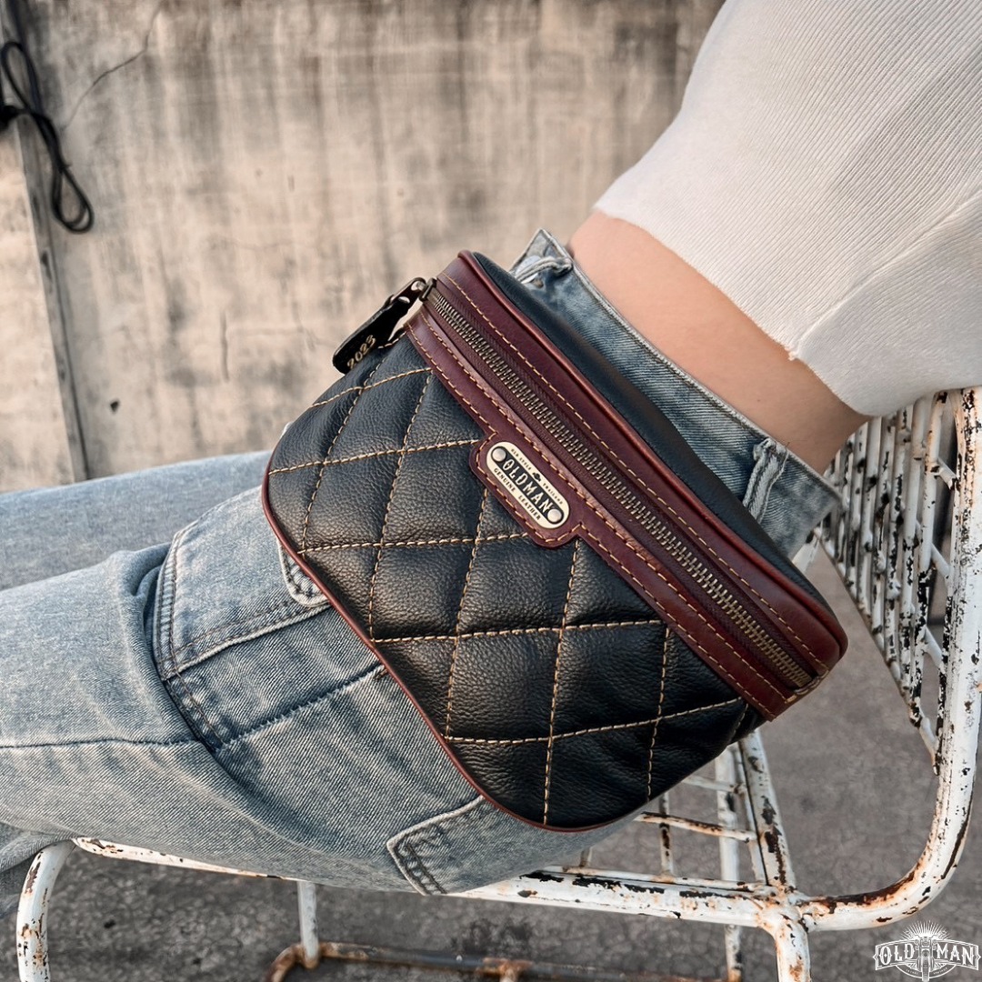 Lady Century กระเป๋าคลัชผญ