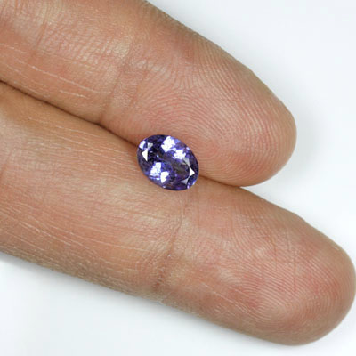 **ขายแล้ว** เเทนซาไนท์ (Tanzanite) 1.04 กะรัต สีน้ำเงิน รูปร่างดี ไฟดี