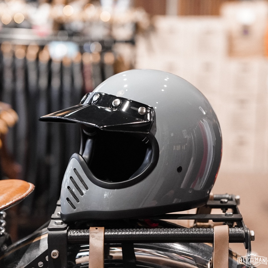 หมวกกันน็อค River hawk Helmet เต็มใบ สีเทา (สอบถามไซส์ก่อนสั่งซื้อ)