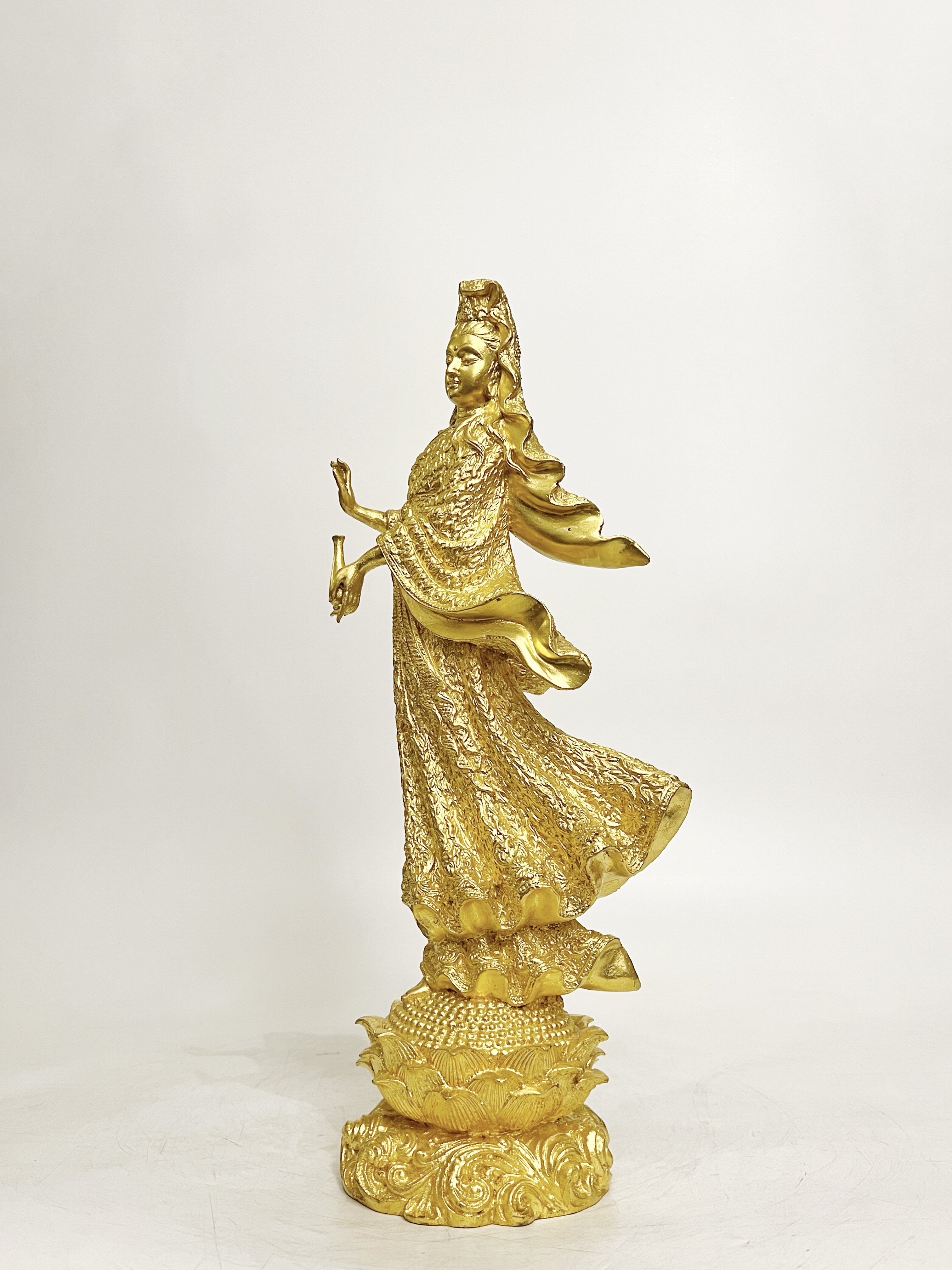 รูปหล่อ พระโพธิสัตว์กวนอิม ปางประทานพร สูง 16 นิ้ว