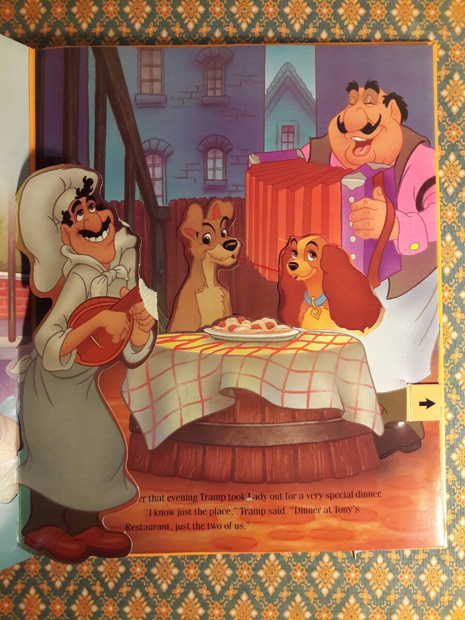 Lady and the Tramp Pop – Up Book