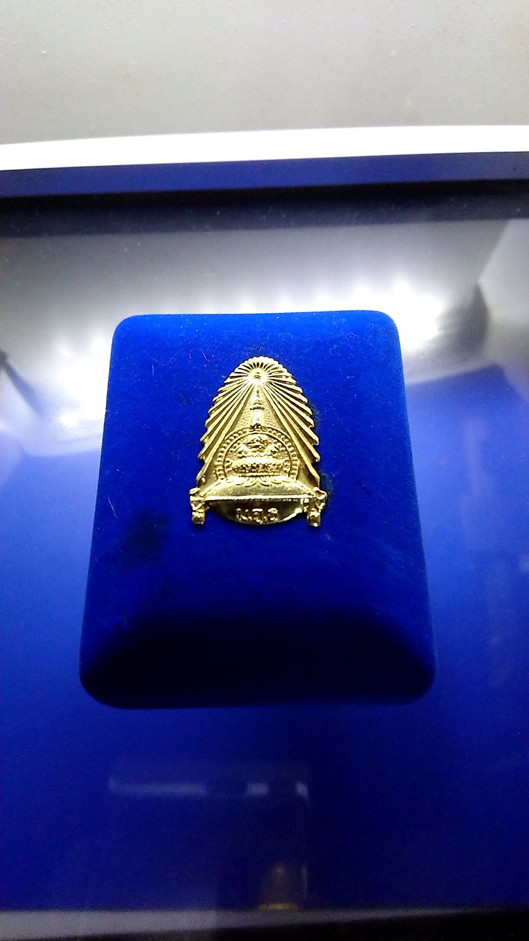 เหรียญเงิน ร5 พิธีมหาชัยมังคลาภิเษก ณ วัดพระศรีๆ(วัดพระแก้ว)พร้อมกล่องเดิม 2536